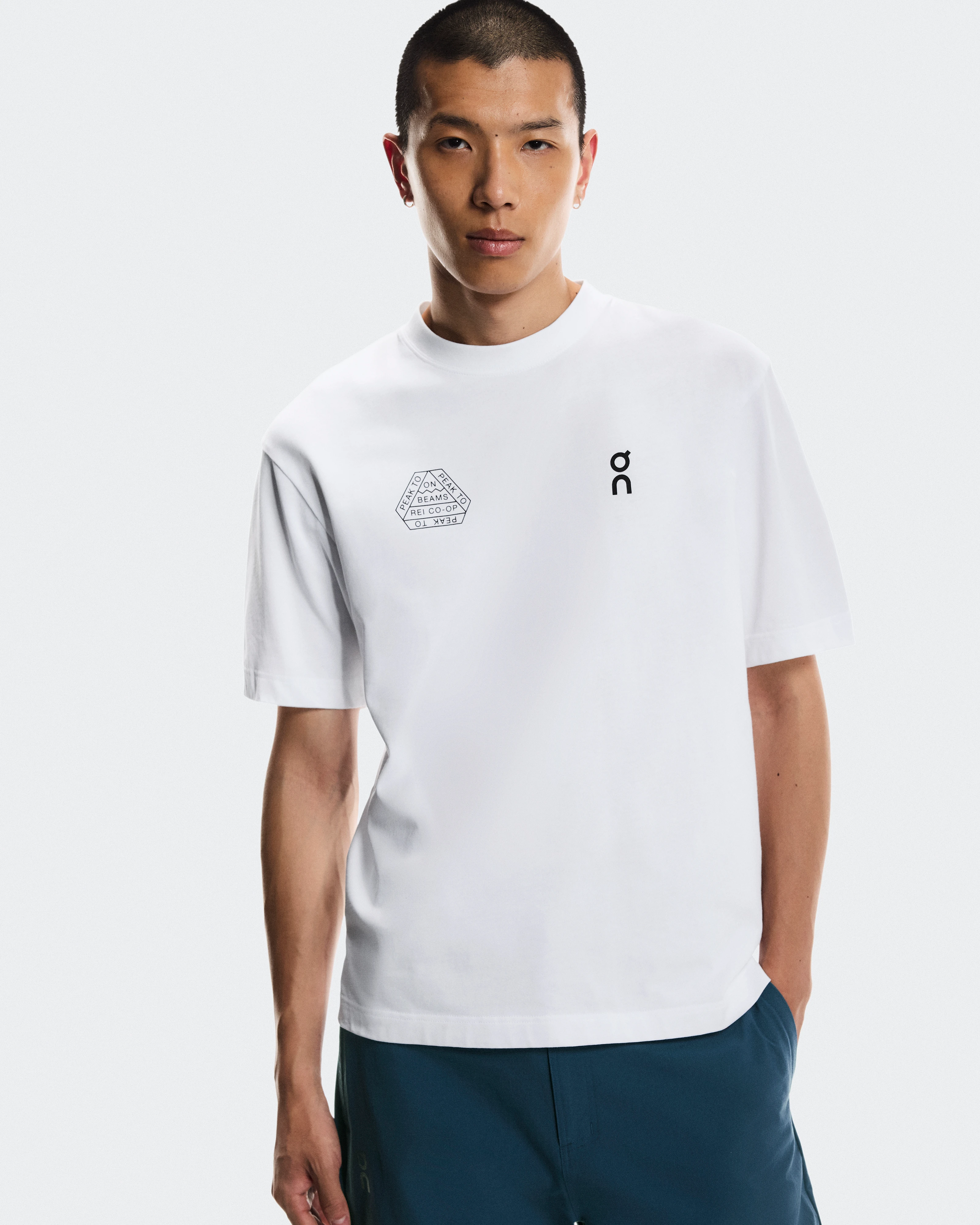On Studio-T BEAMS REI White Unisexe Hauts et t-shirts