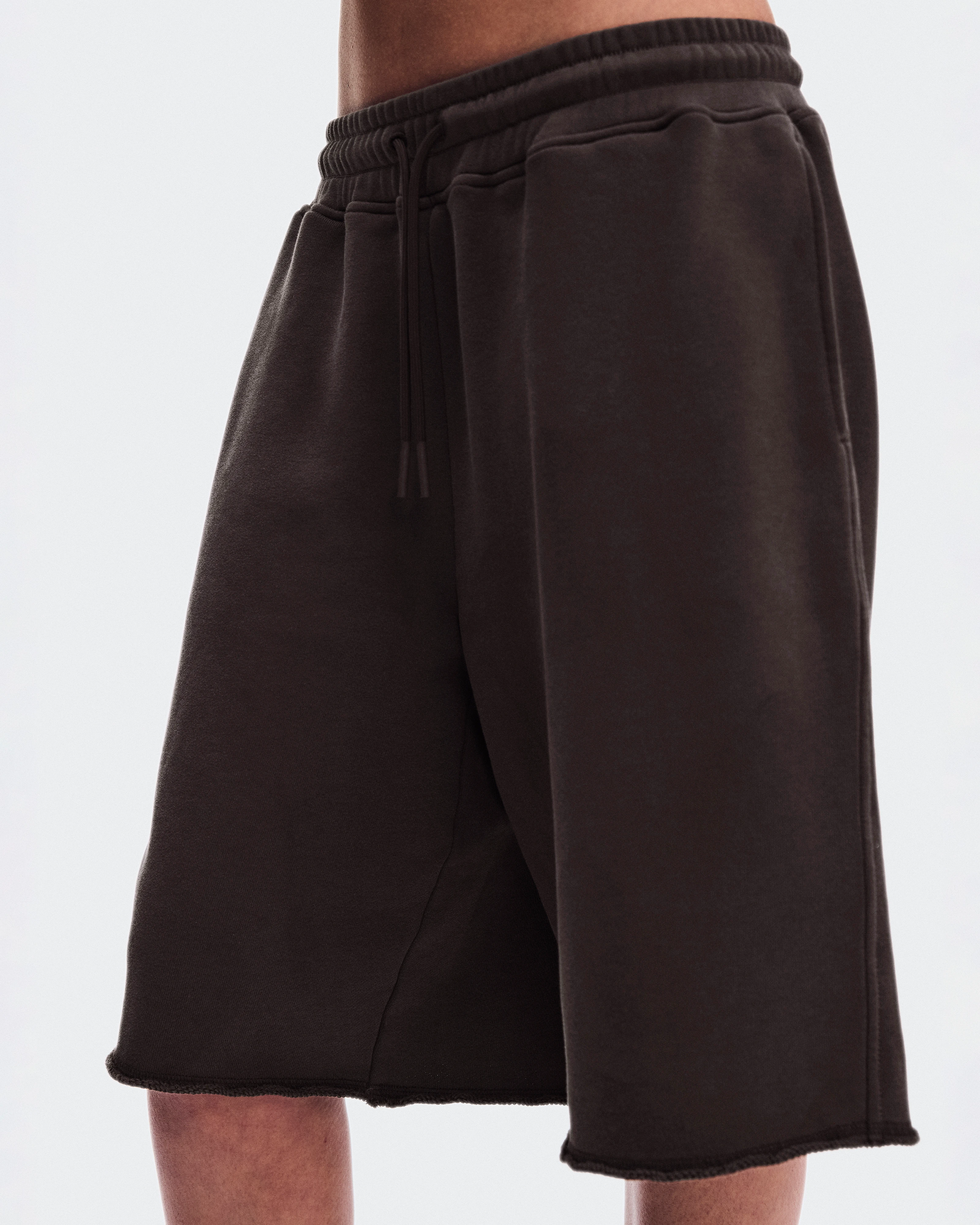 On Club Collective Short FKA Espresso Femme Shorts