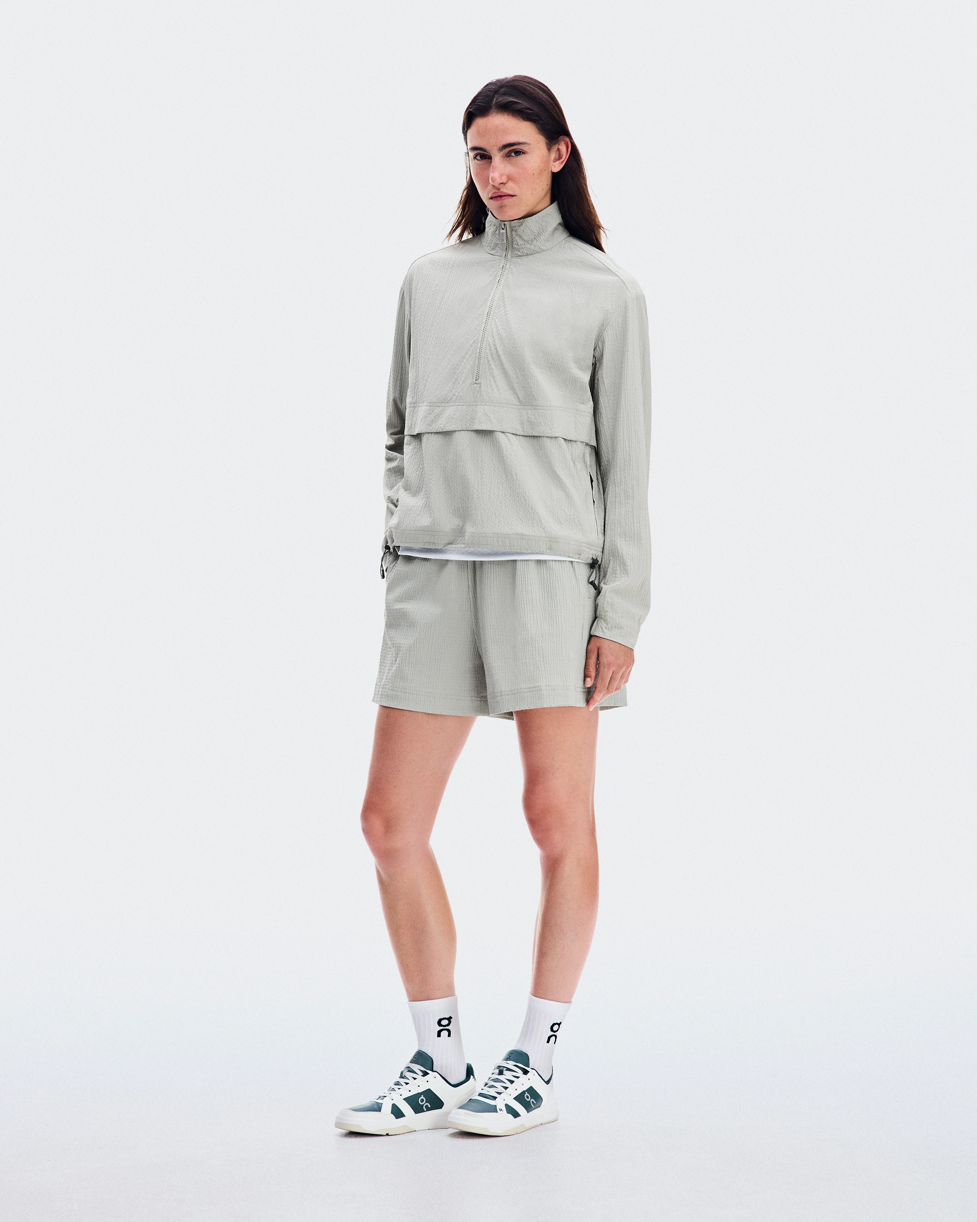 On Courtside Shorts Eaze Brume Femme Shorts