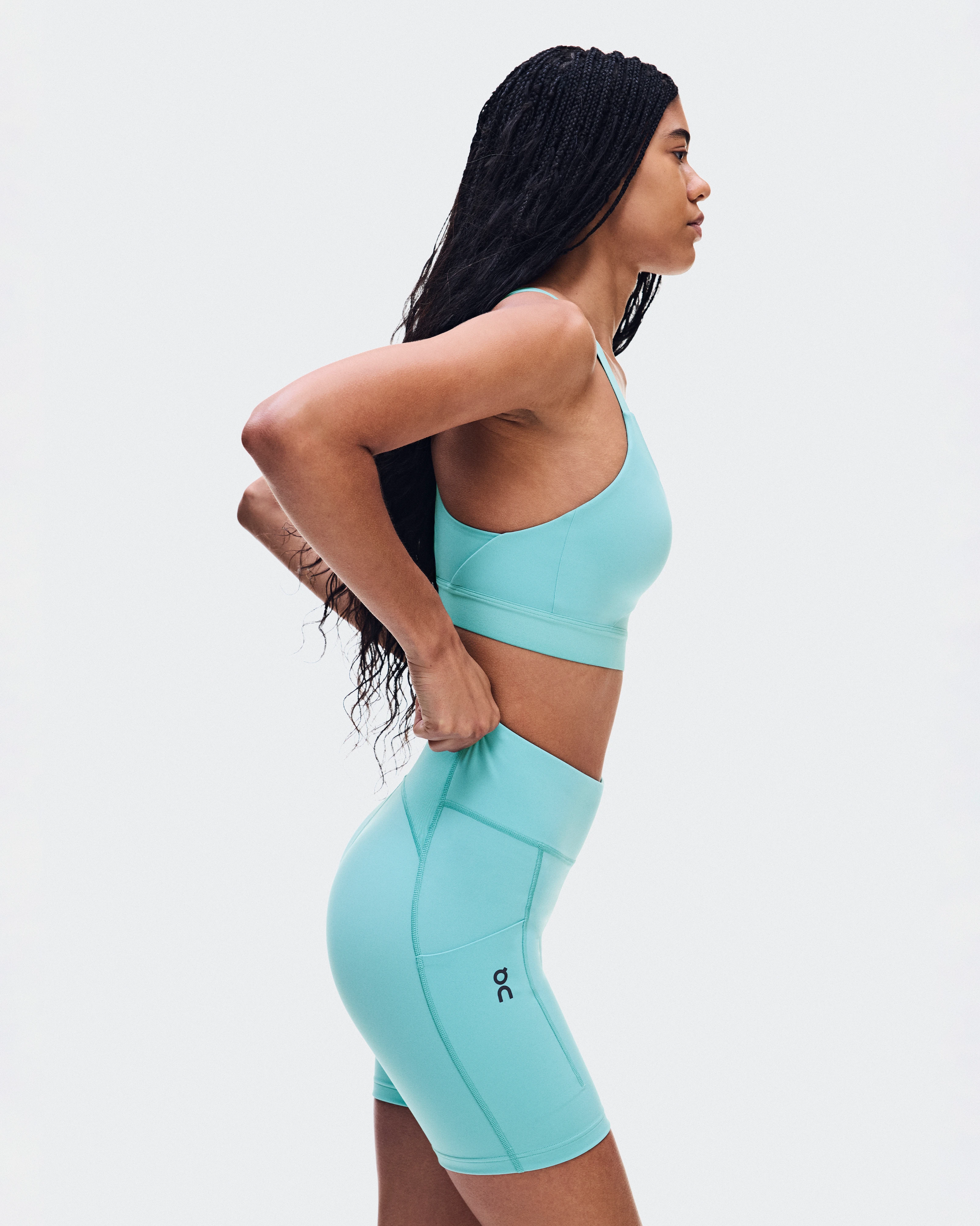 On Performance Tights Short Aquamarine Femme Leggings