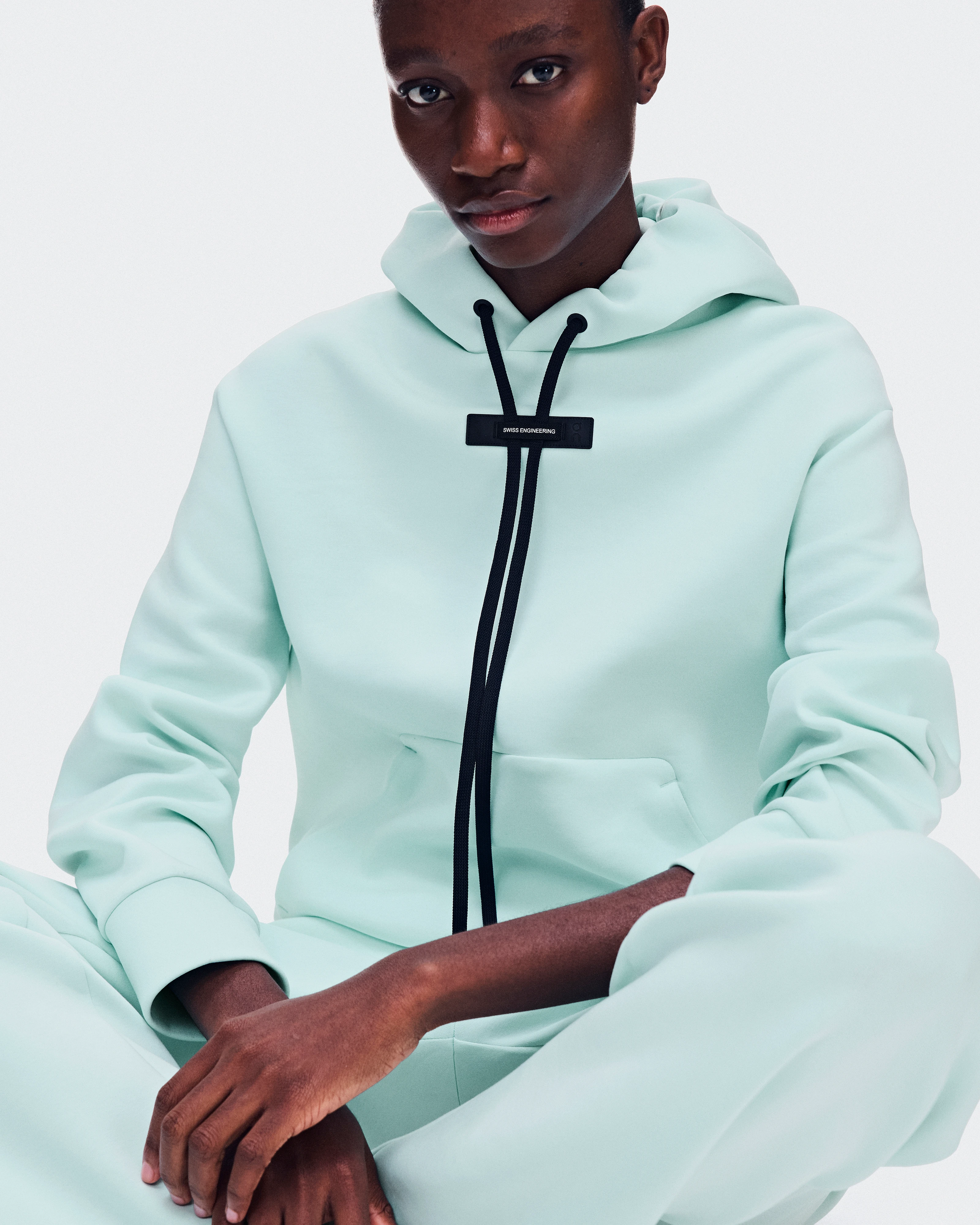 On Focus Tech Hoodie Flurry Femme Sweats à capuche et sweats