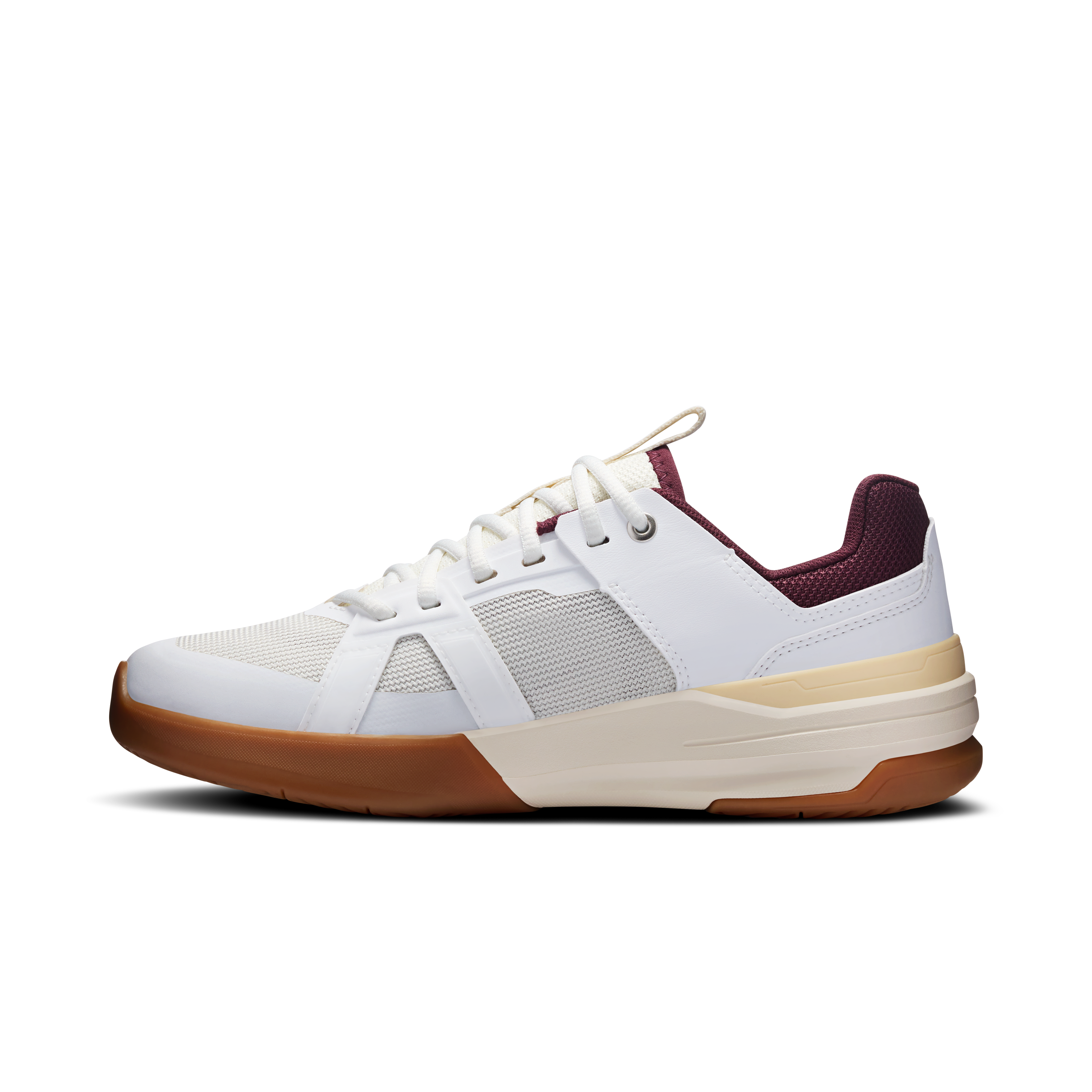 On THE ROGER Clubhouse Pro Youth White & Maroon Ados Active Life Chaussures