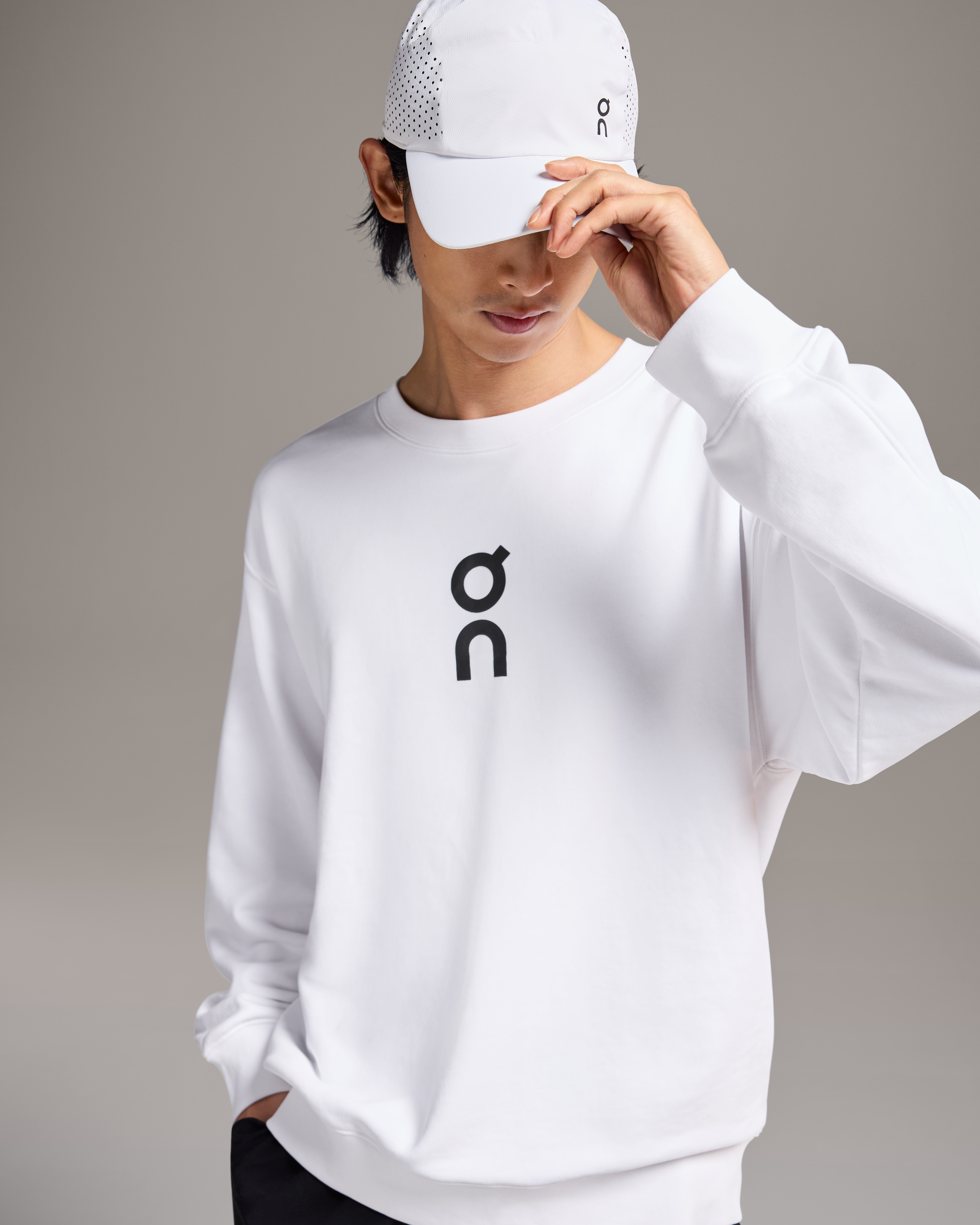 On Club Crew White Homme Sweats à capuche et sweats