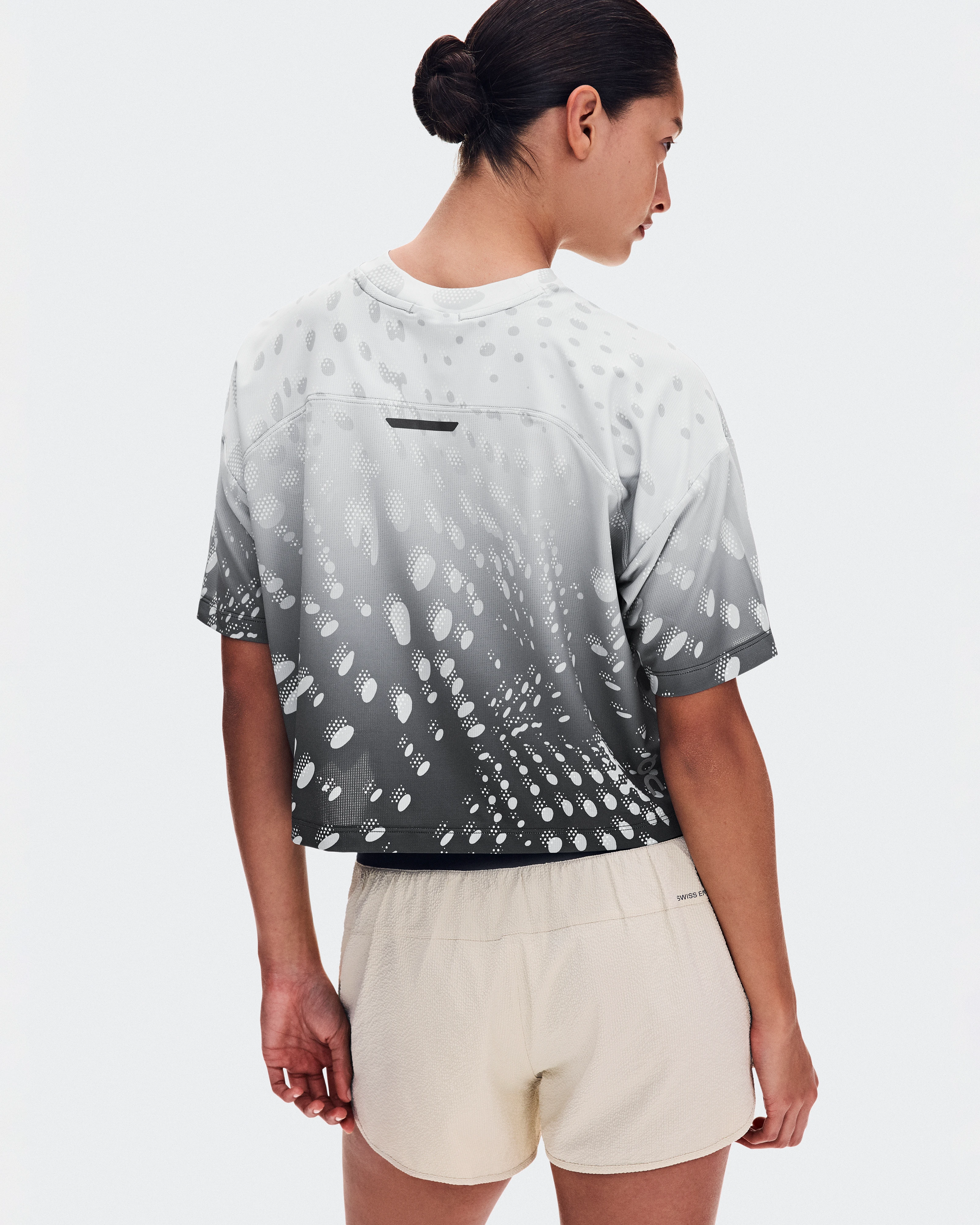 On Performance Volt-T Espresso Femme Hauts et t-shirts