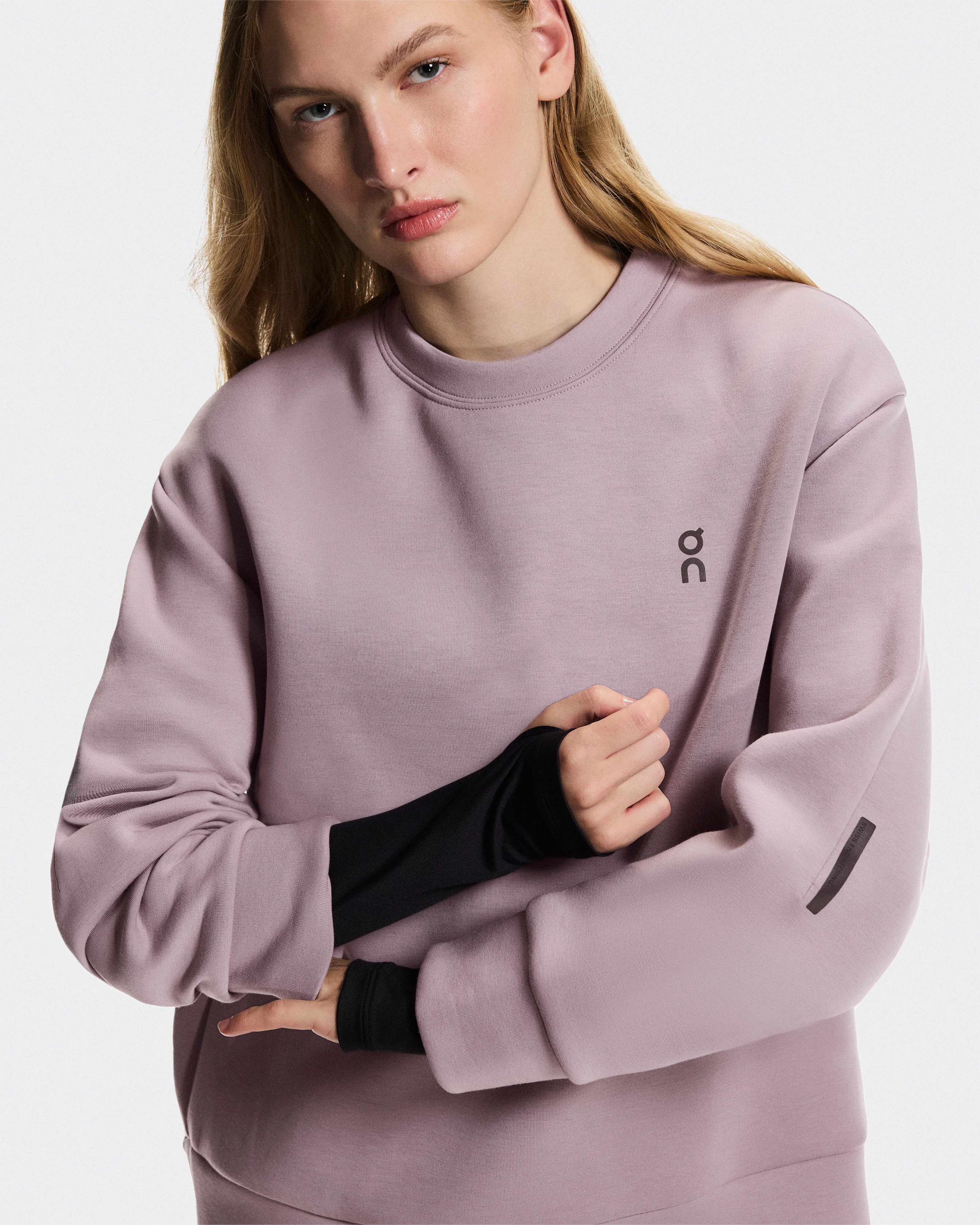 On Focus Tech Crew Heron Femme Sweats à capuche et sweats