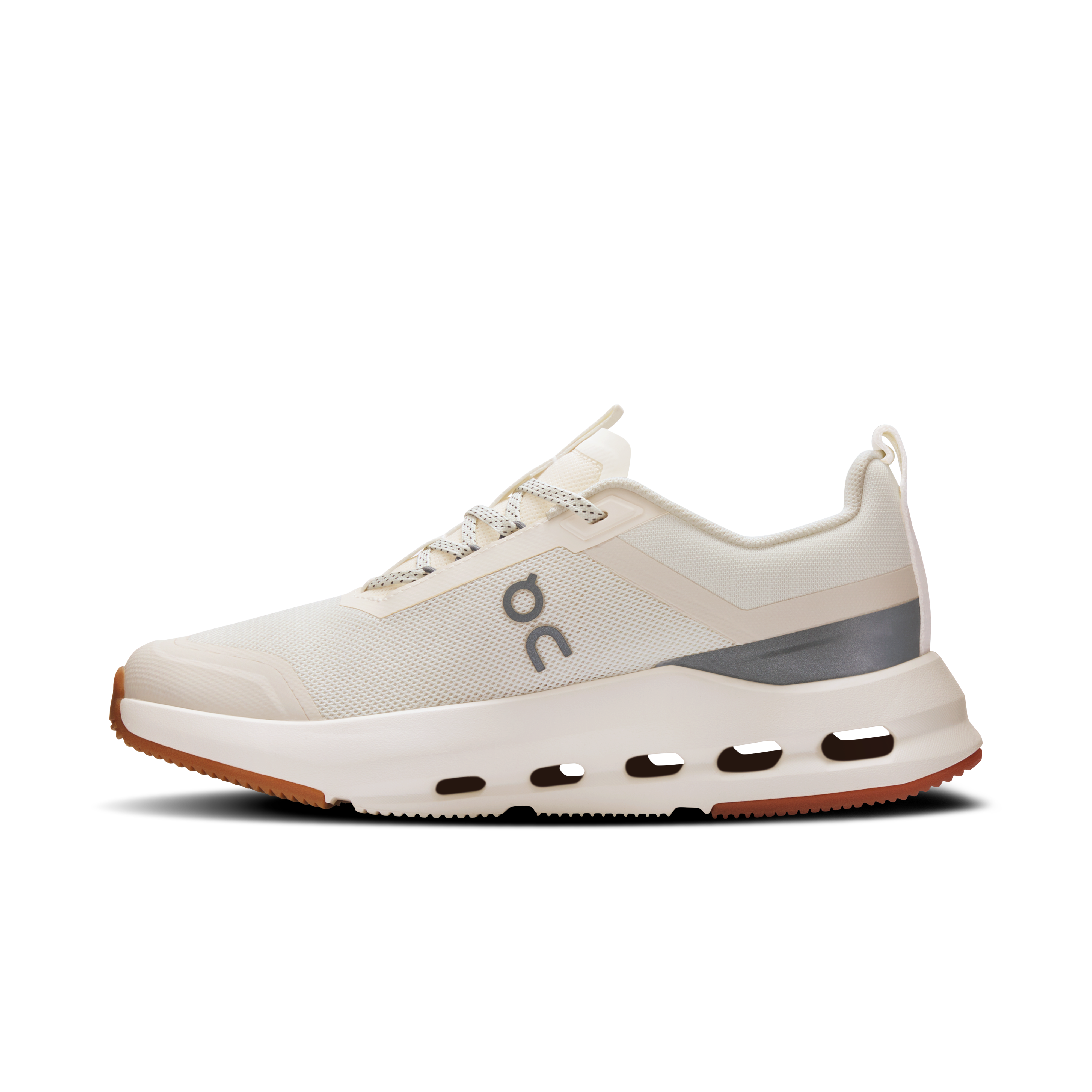 On Cloudnova Youth Ivory & Apollo Ados Active Life Chaussures