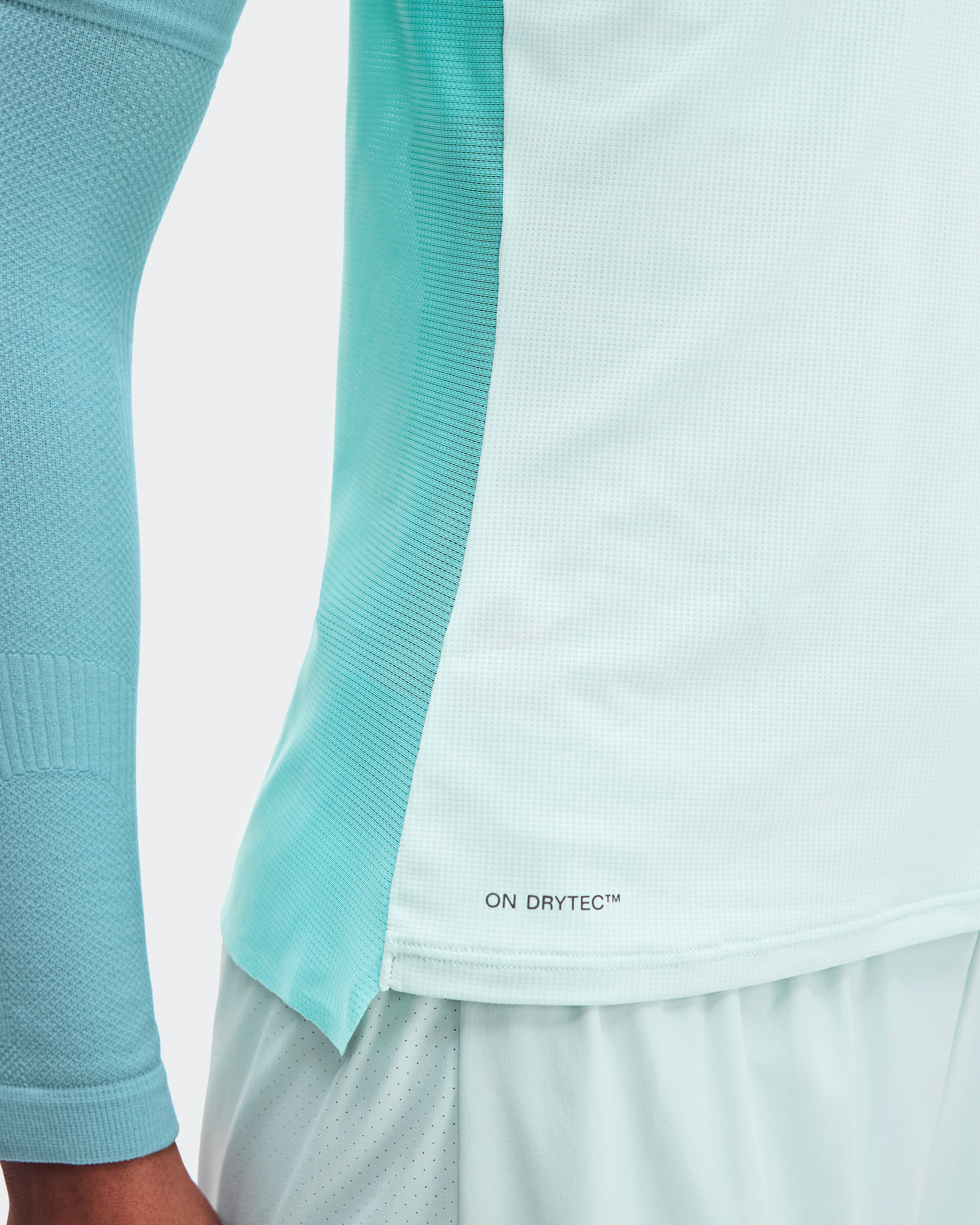 On Performance Tank Flurry & Aquamarine Femme Hauts et t-shirts