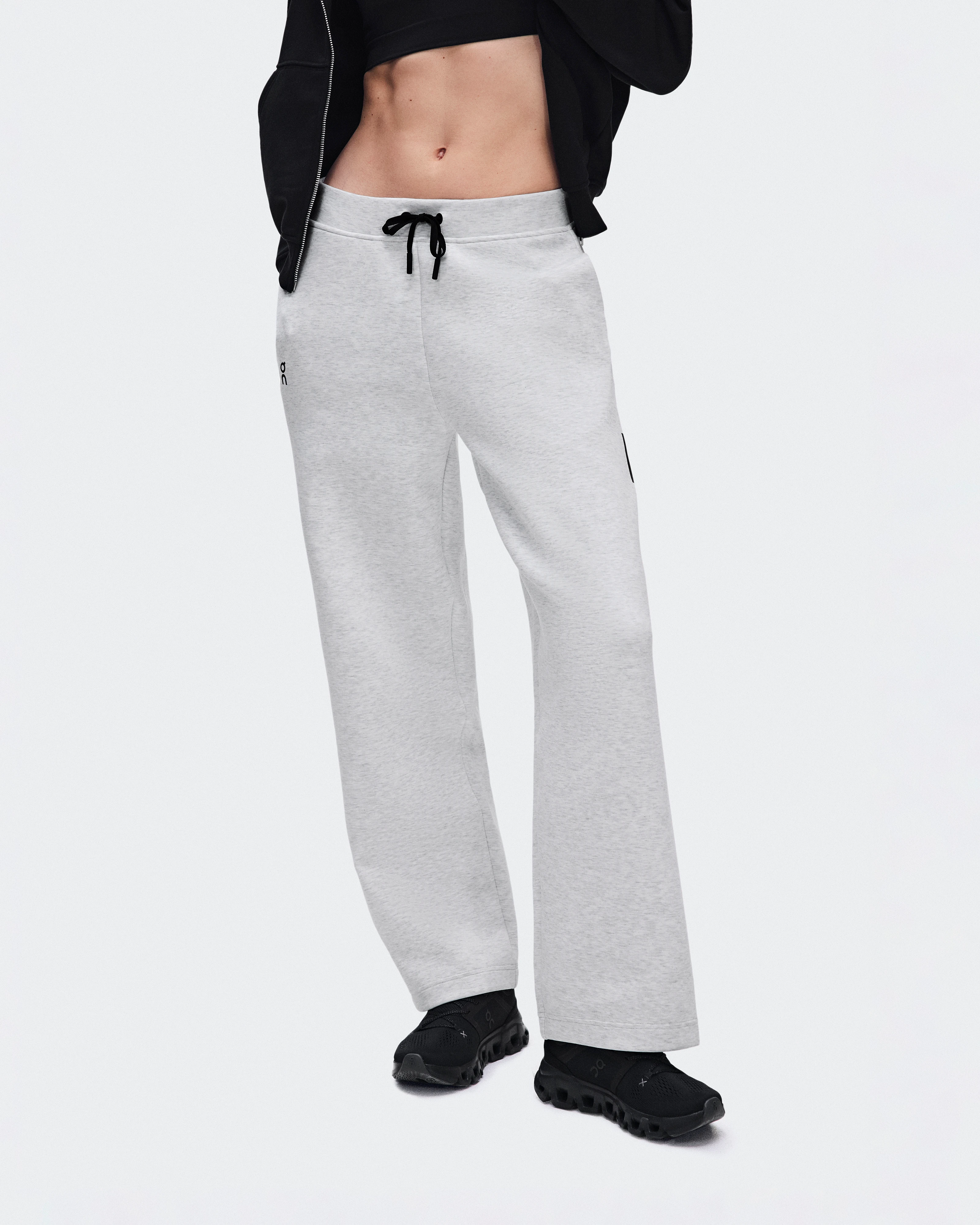 On Focus Tech Sweatpants Crater Femme Pantalons