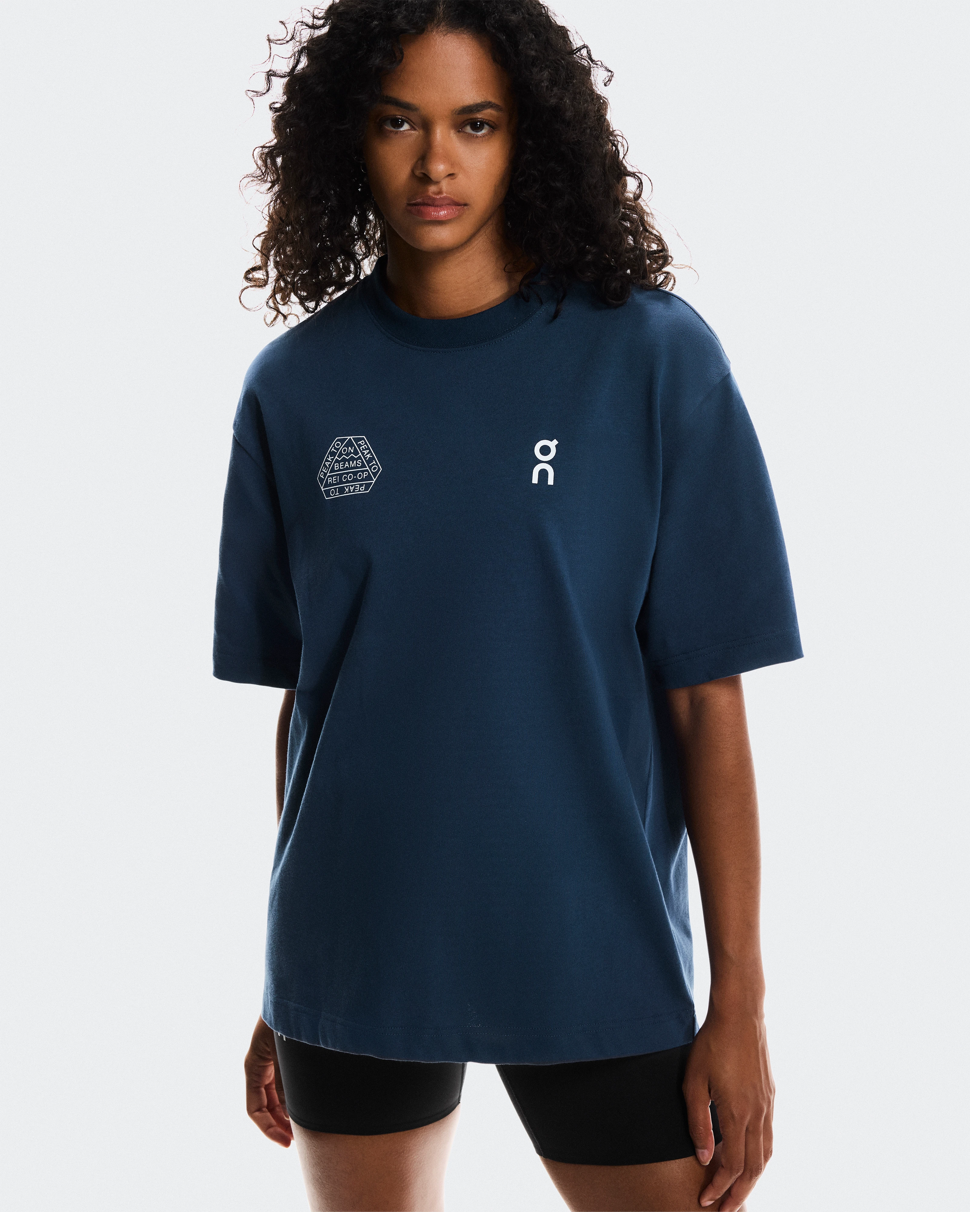 On Studio-T BEAMS REI Pacific Unisexe Hauts et t-shirts
