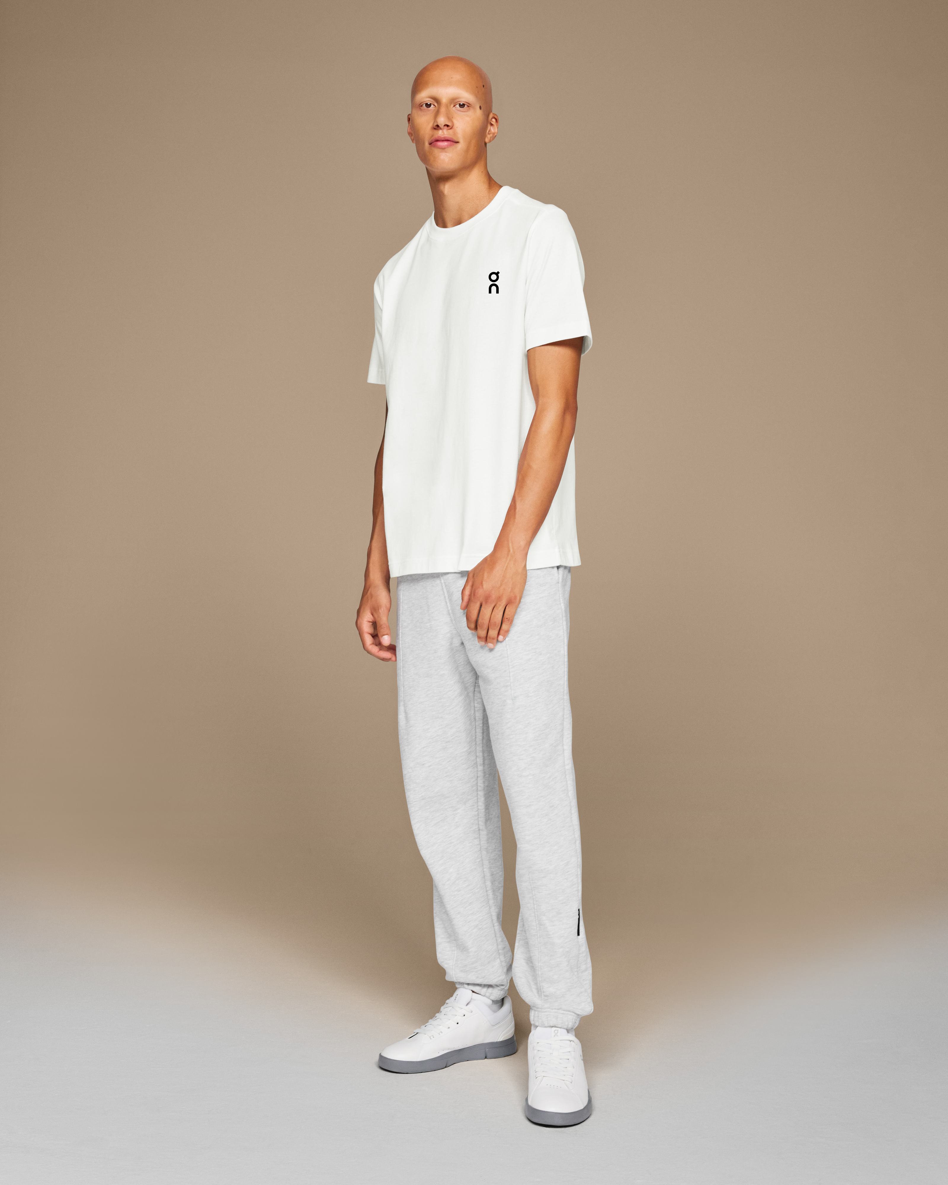 On Club-T White Homme Hauts et t-shirts