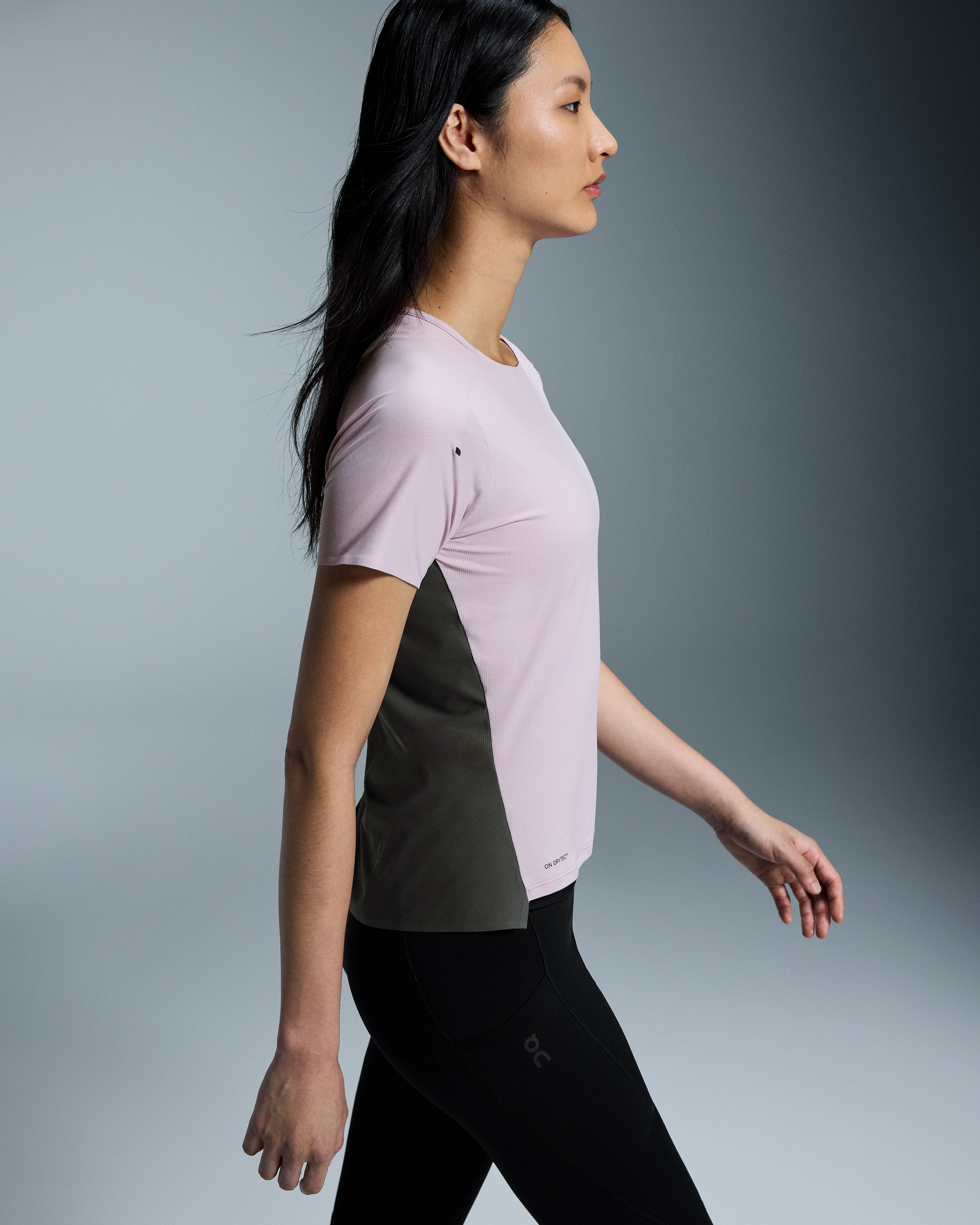 On Performance-T Mauve & Eclipse Femme Hauts et t-shirts