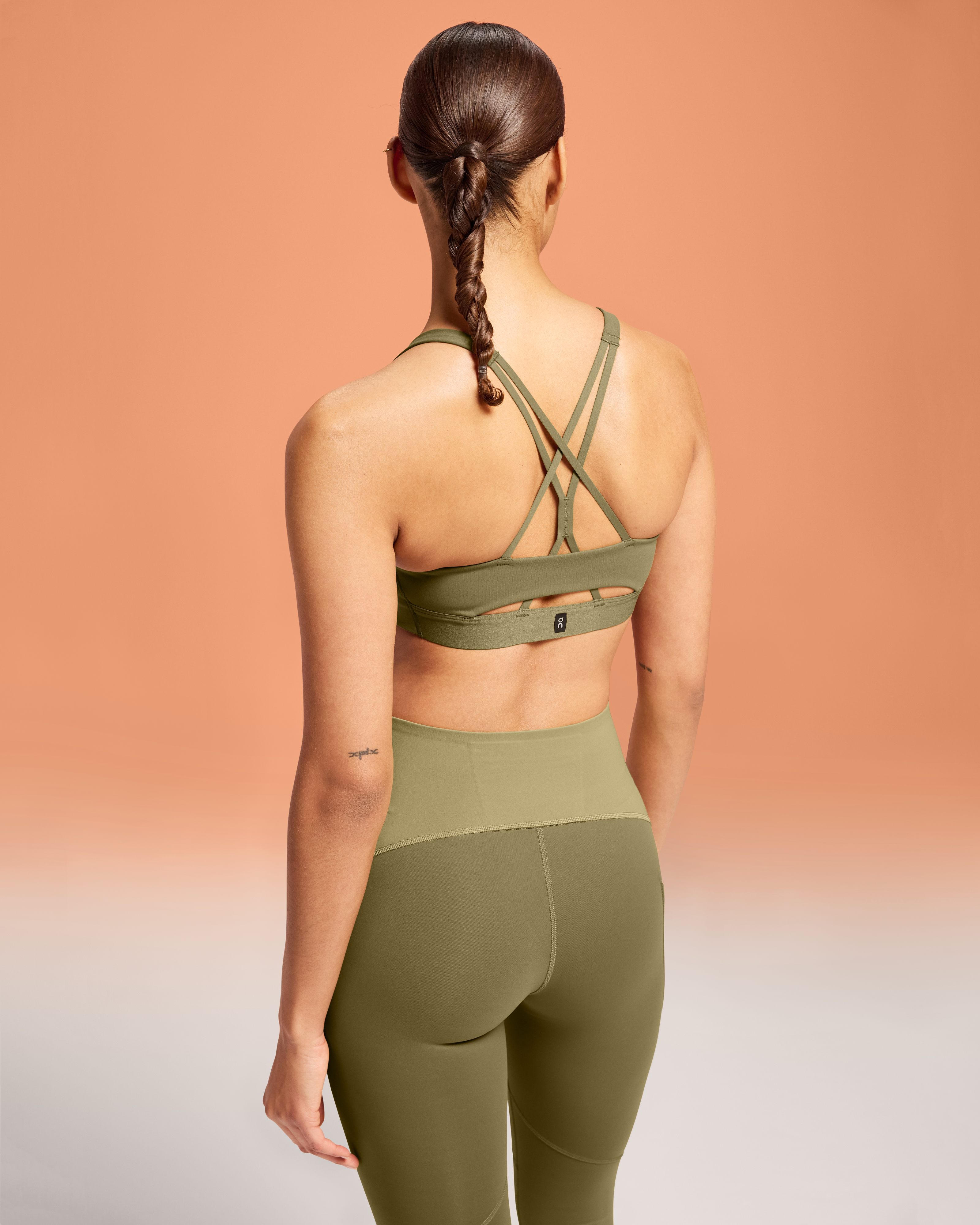 On Movement Bra Hunter Femme Brassières