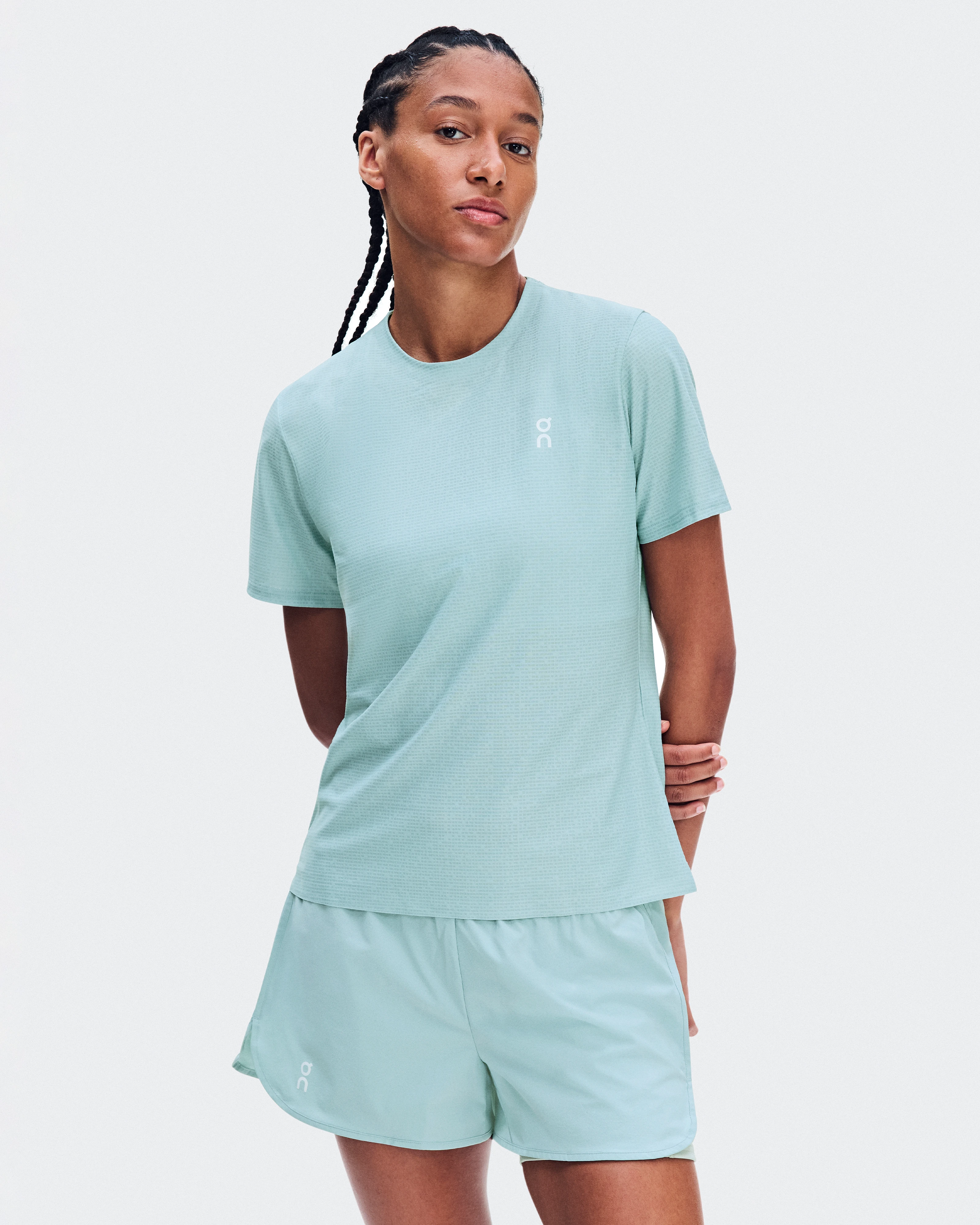 On Court-T Brook Femme Hauts et t-shirts