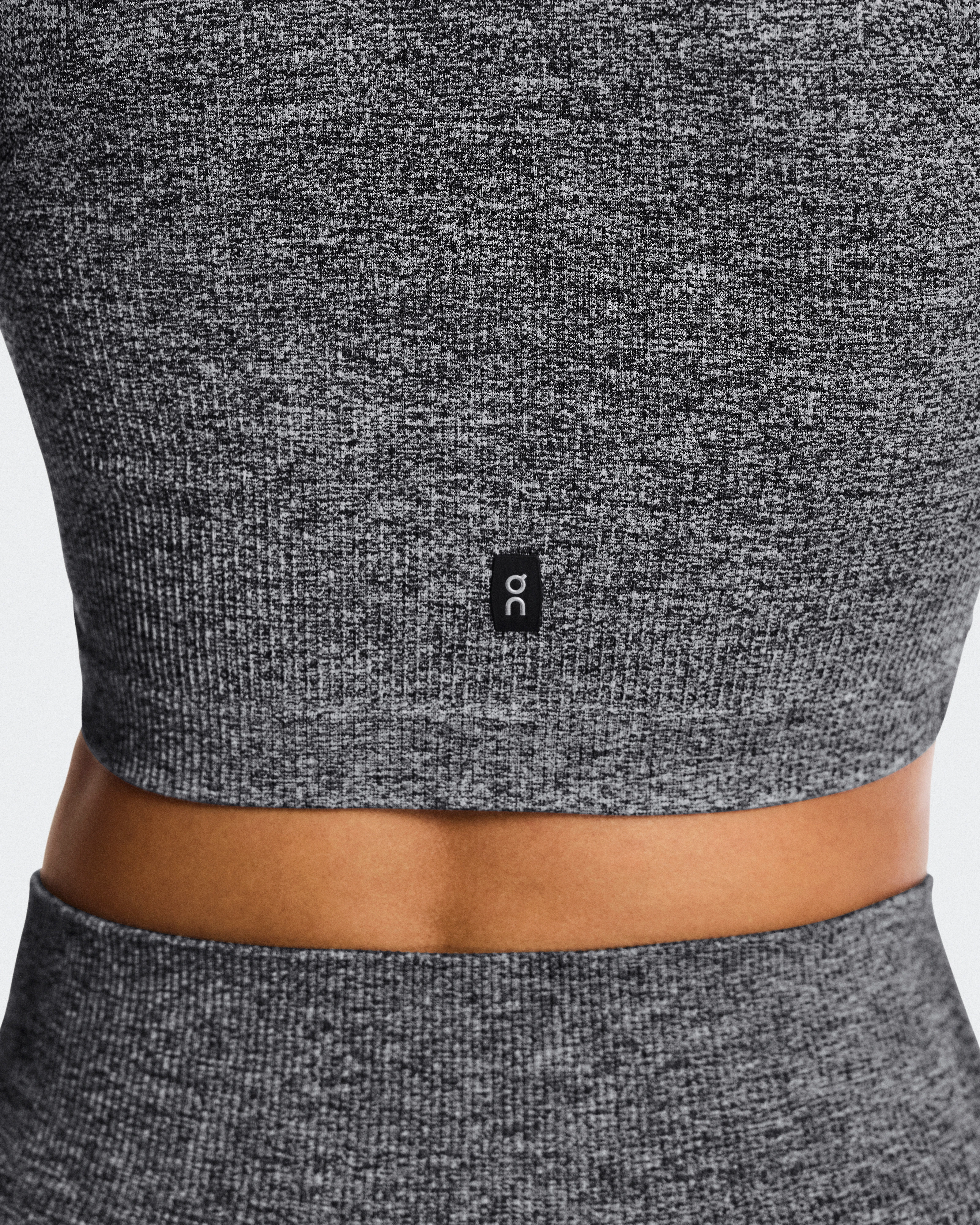 On Studio Knit Crop Graphite Heather Femme Hauts et t-shirts