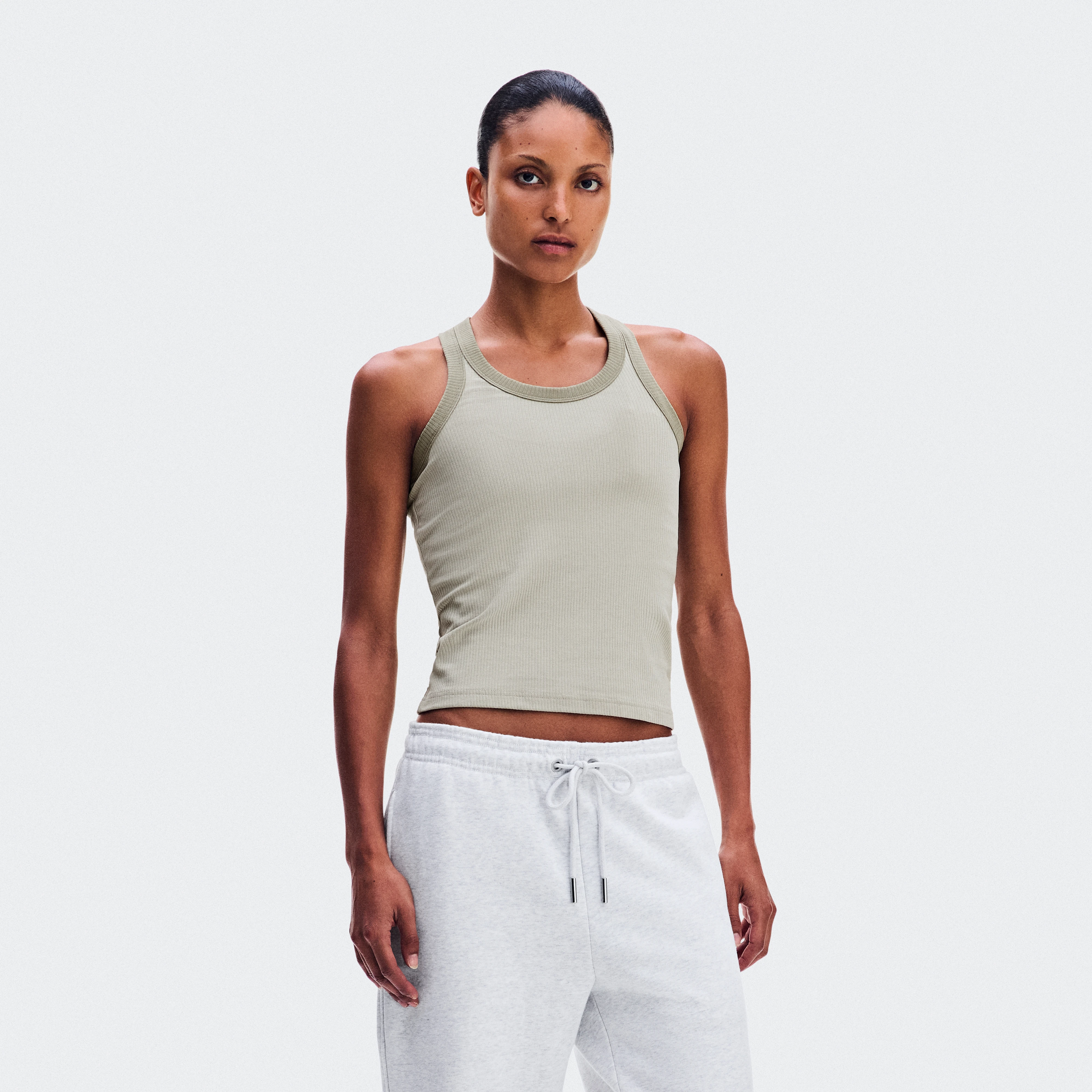 On All-Day Ribbed Tank Brume Femme – Essentiel revisité Hauts et t-shirts
