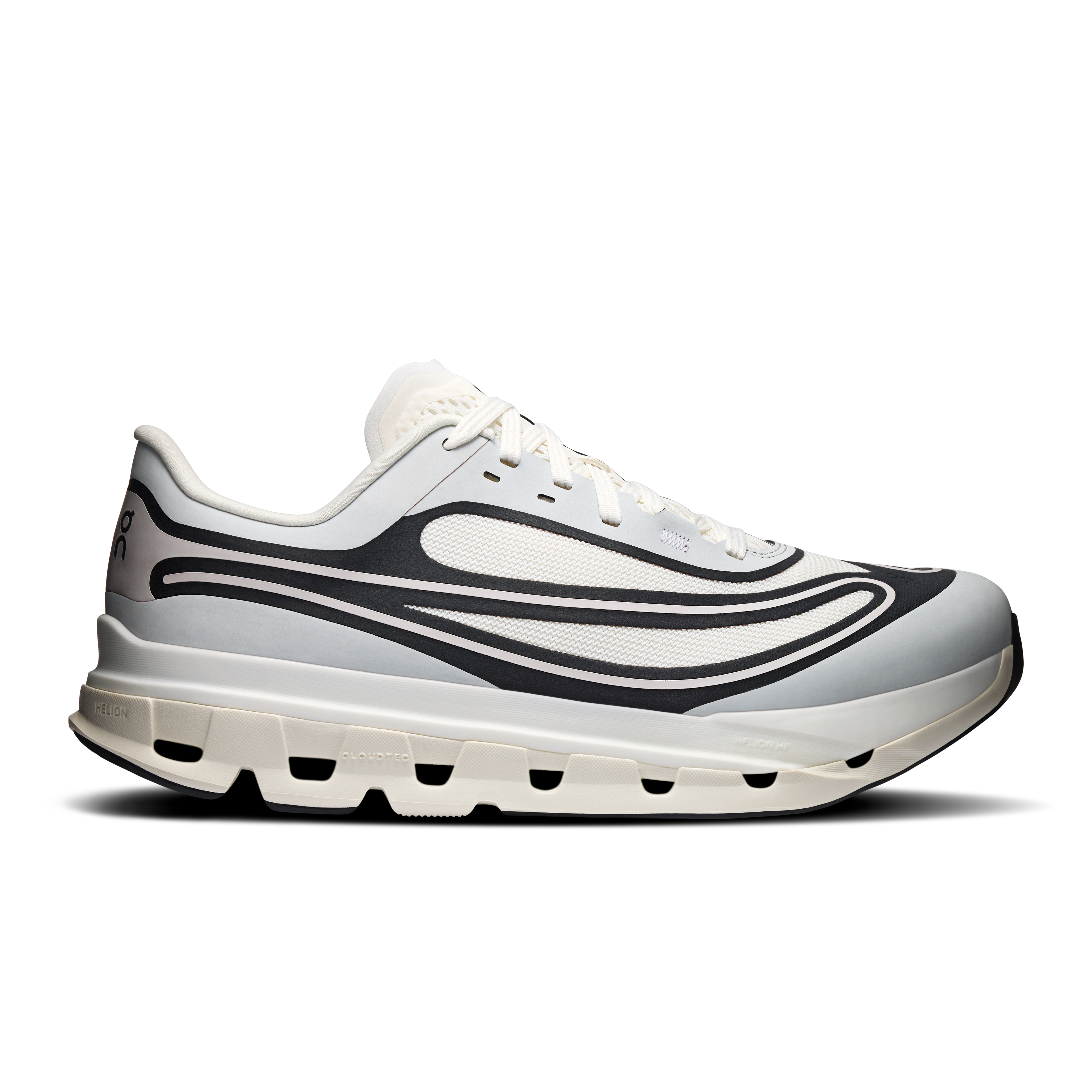 On Cloudflow 5 AD Ivory & Black Homme – Port quotidien, hyper-mousse Helion™ HF, streetwear Chaussures