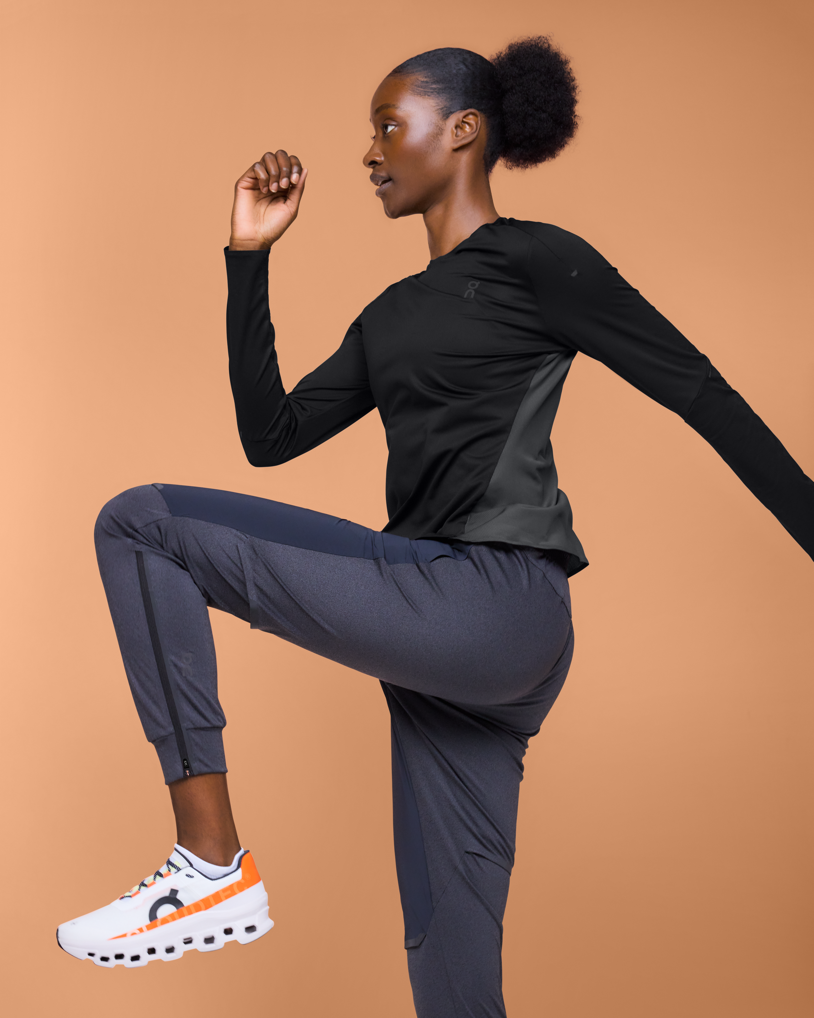 On Performance Long-T Black & Eclipse Femme Hauts et t-shirts
