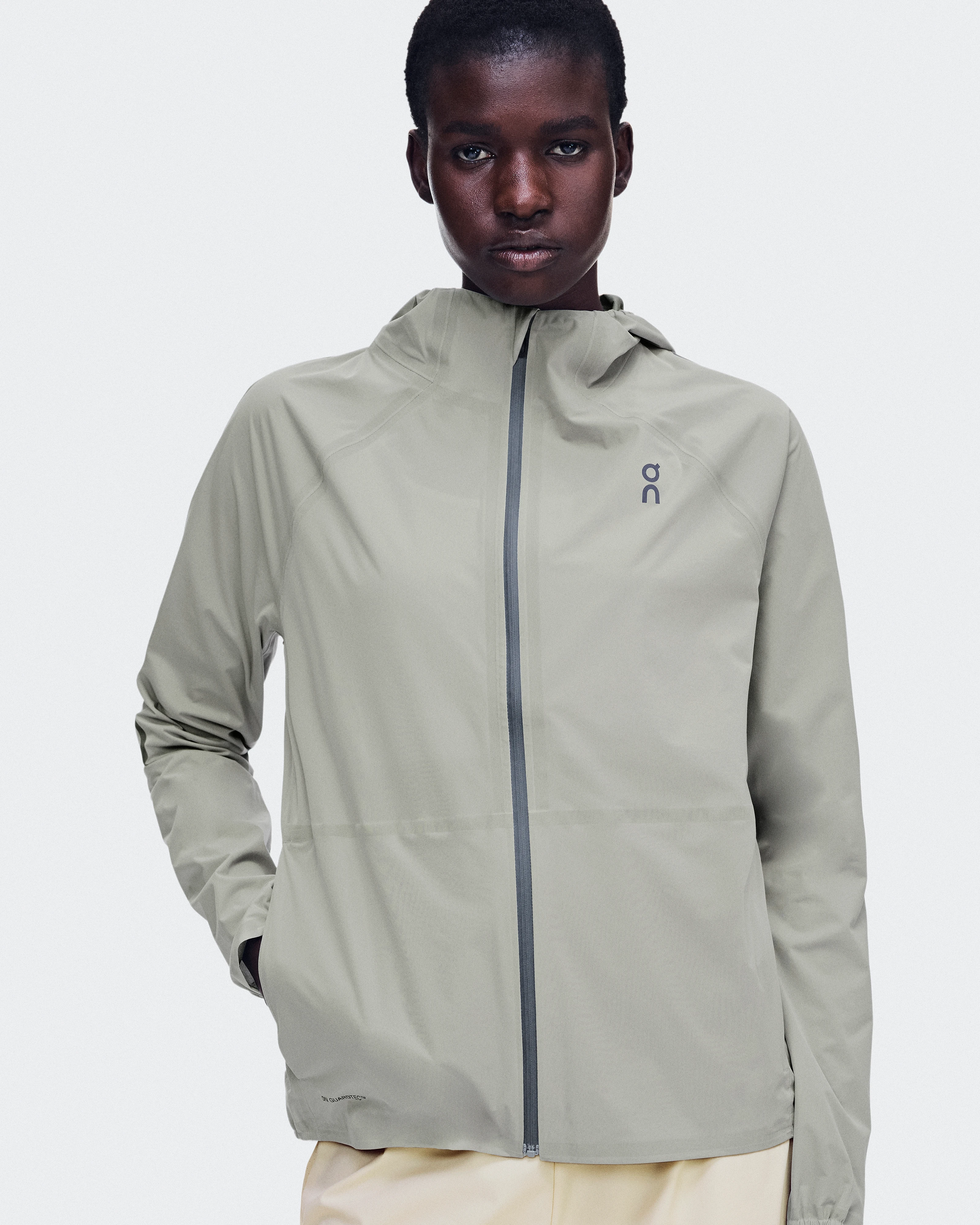 On Performance Jacket Waterproof Brume Femme Vestes