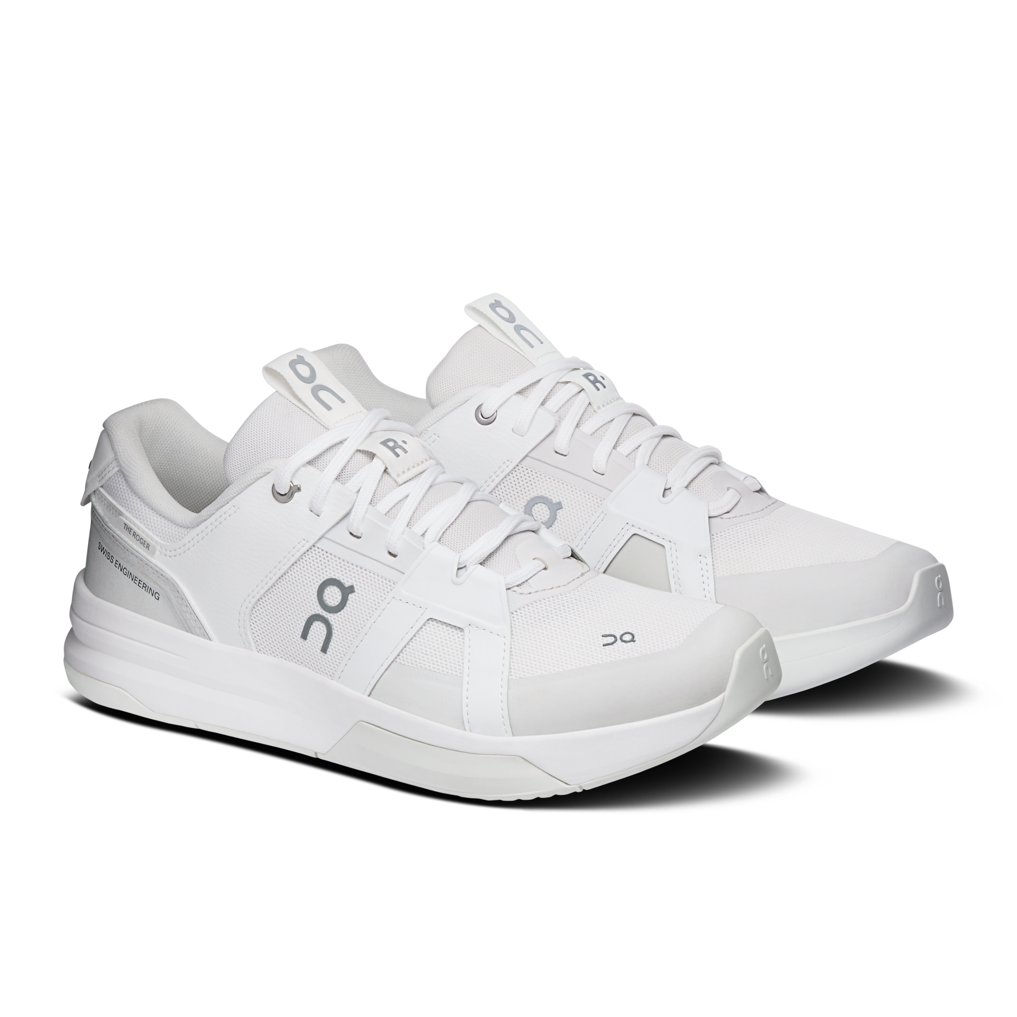 On THE ROGER Clubhouse Pro 2 White & Ivory Homme Tennis Chaussures