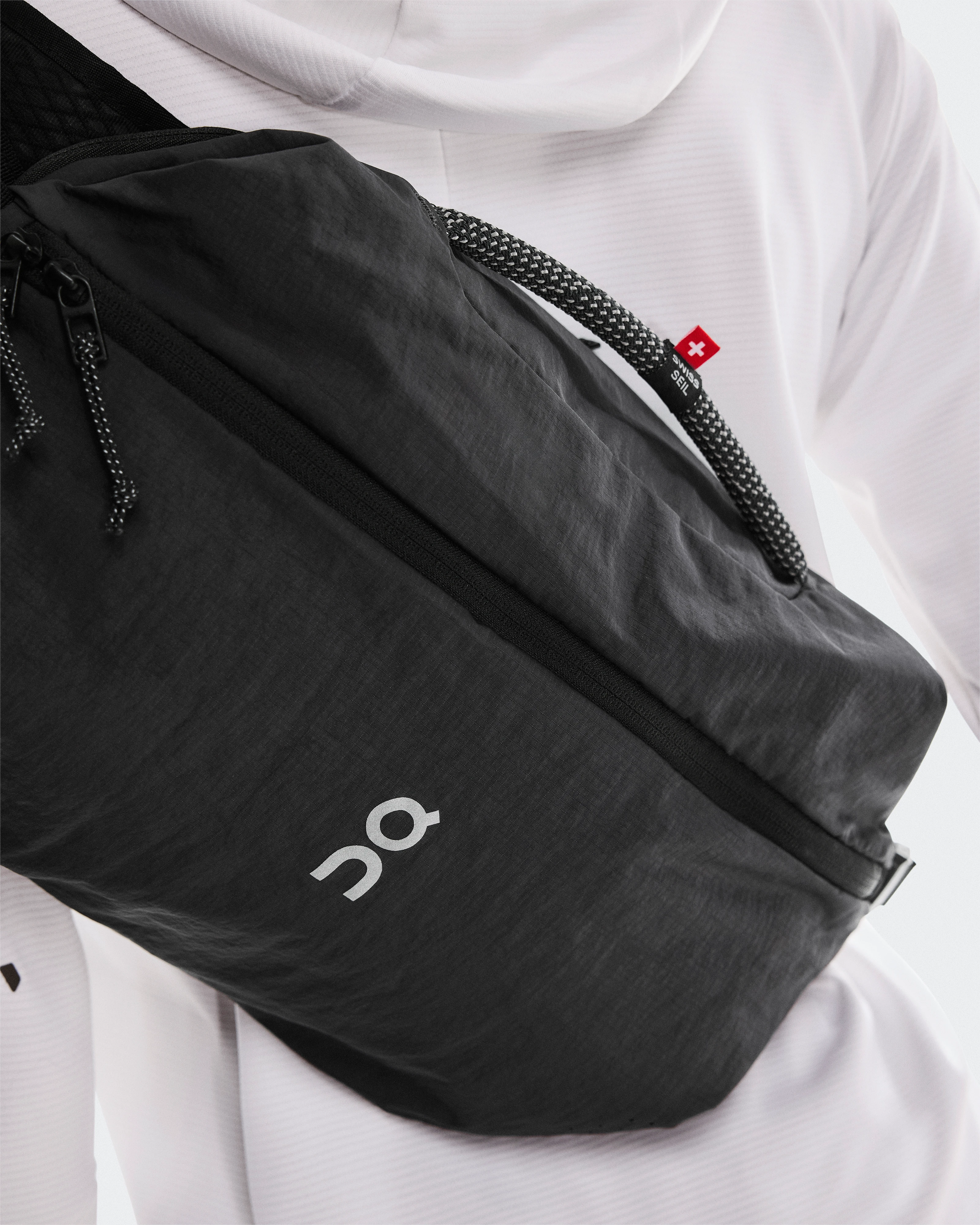 On Sling Pack 9L Magnet & Black Unisexe Sacs