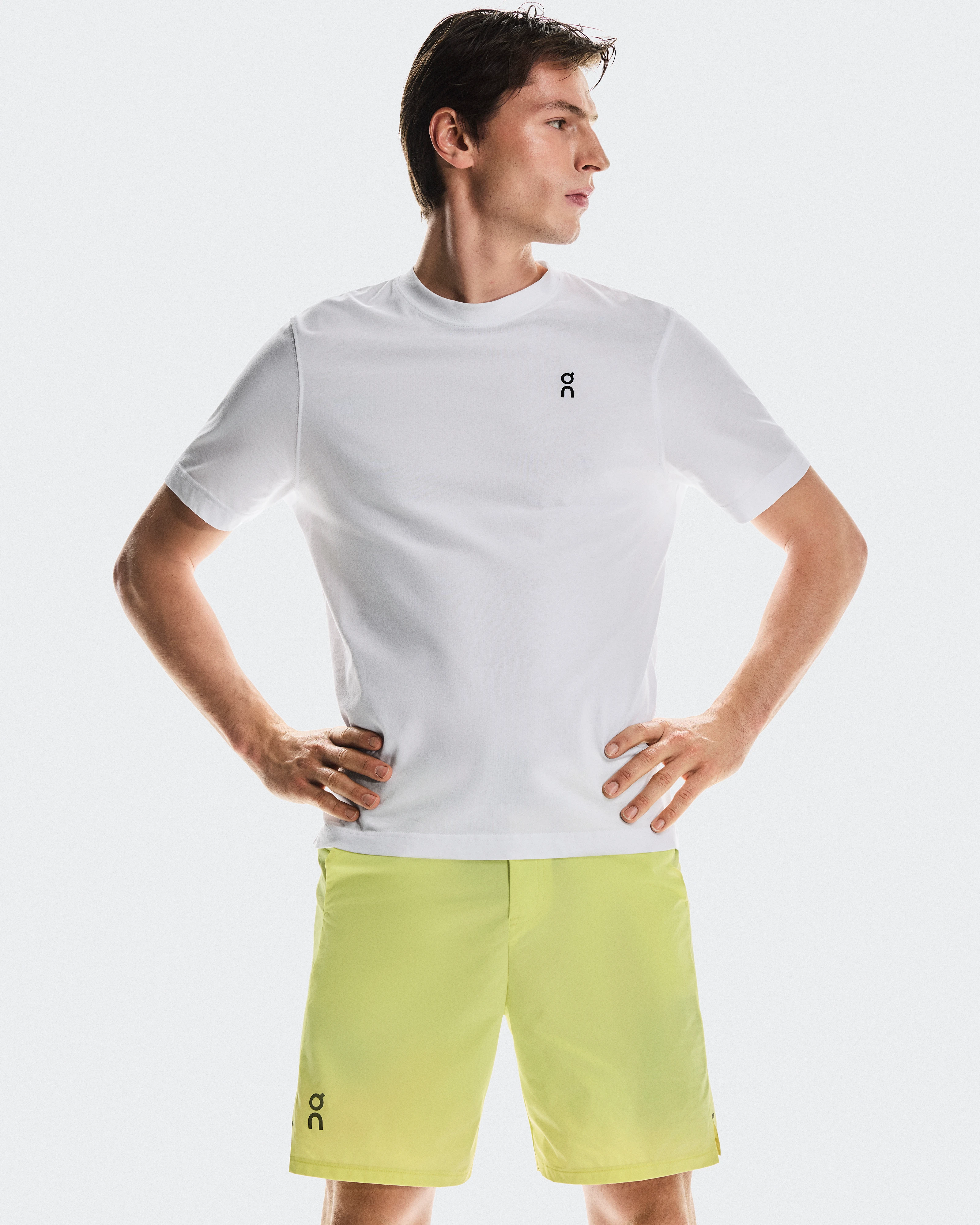 On Performance Hybrid Short Limelight Homme Shorts