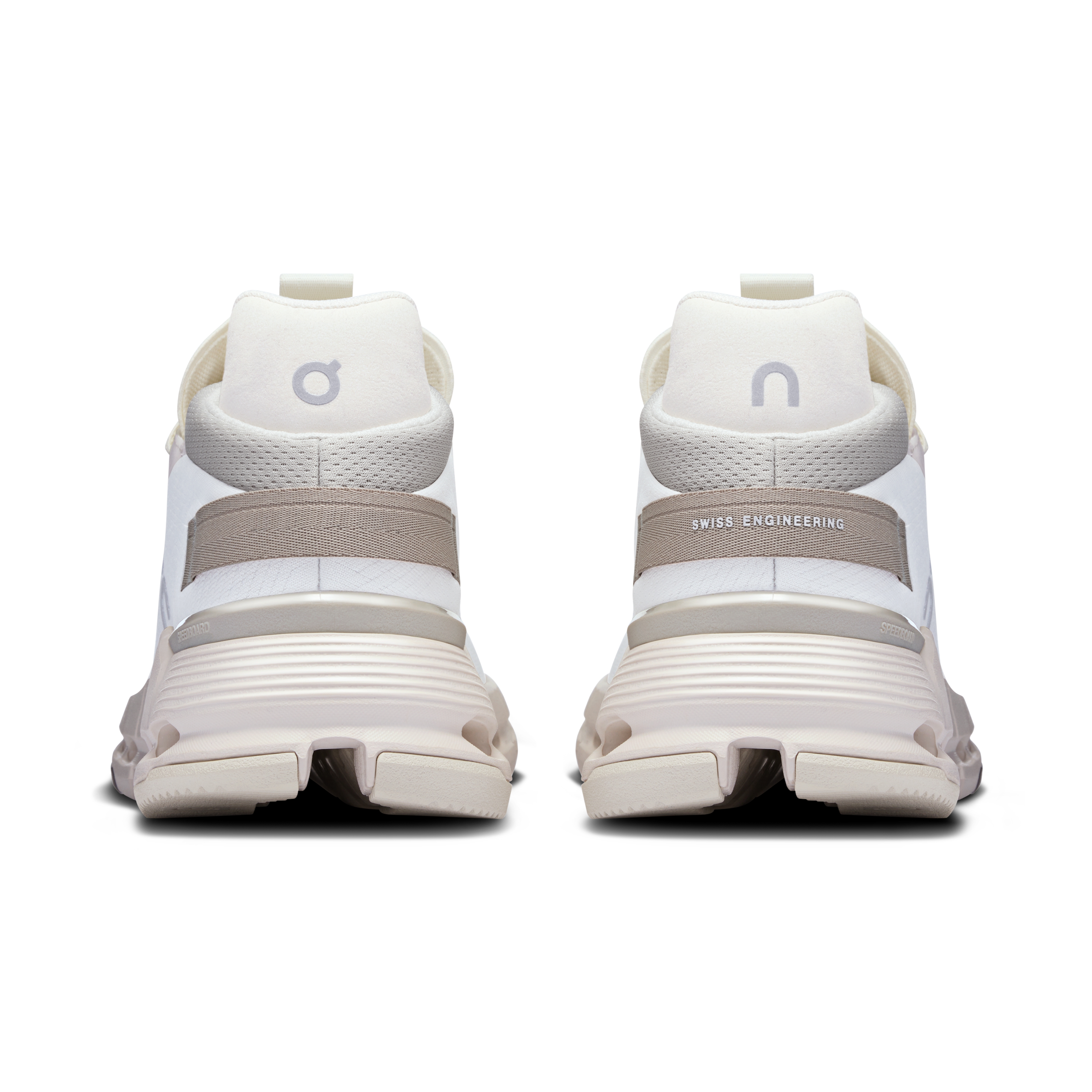 On Cloudnova 2 Ice & Sand Femme Active Life Chaussures