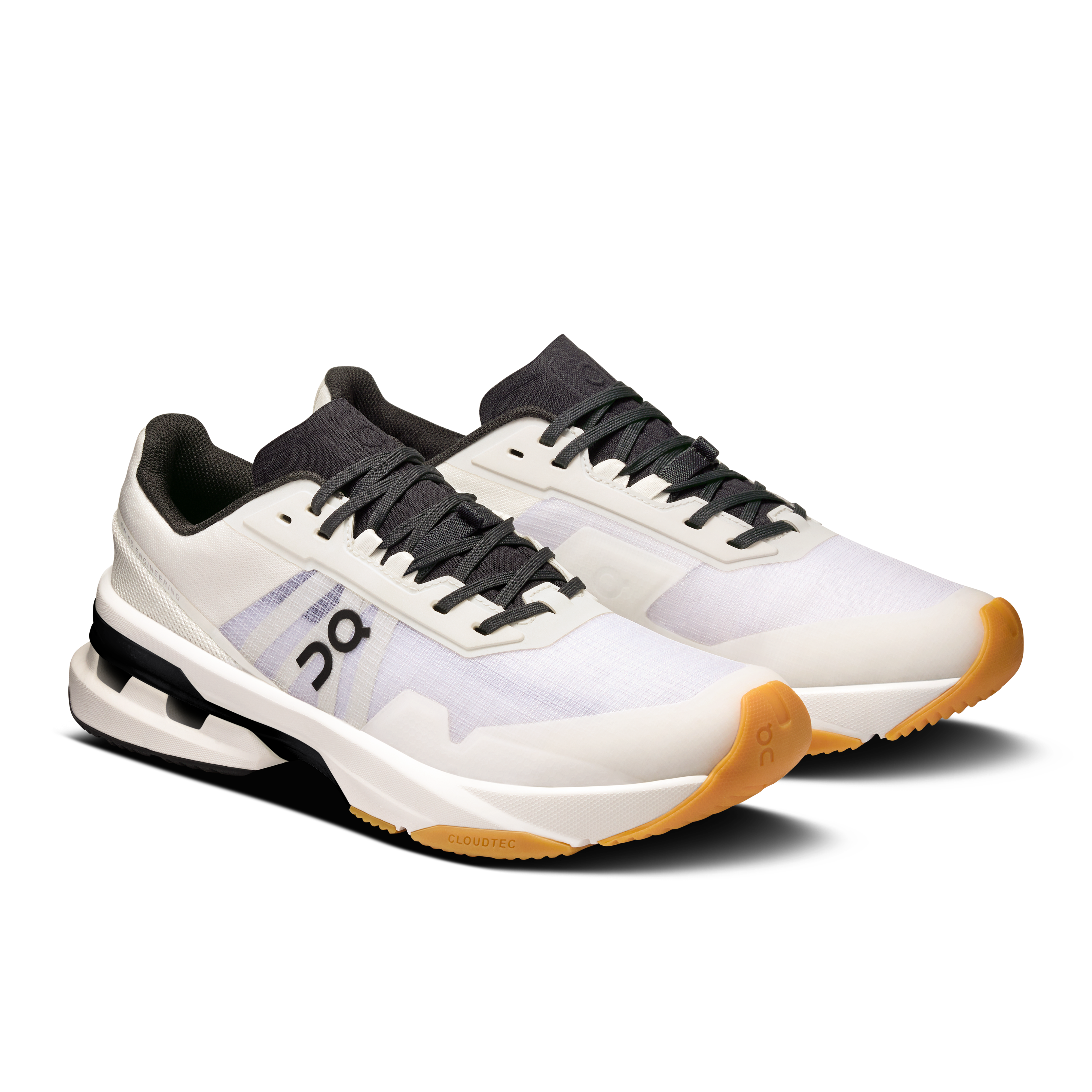 On Cloudpulse Pro White & Black Femme training_shoes Chaussures