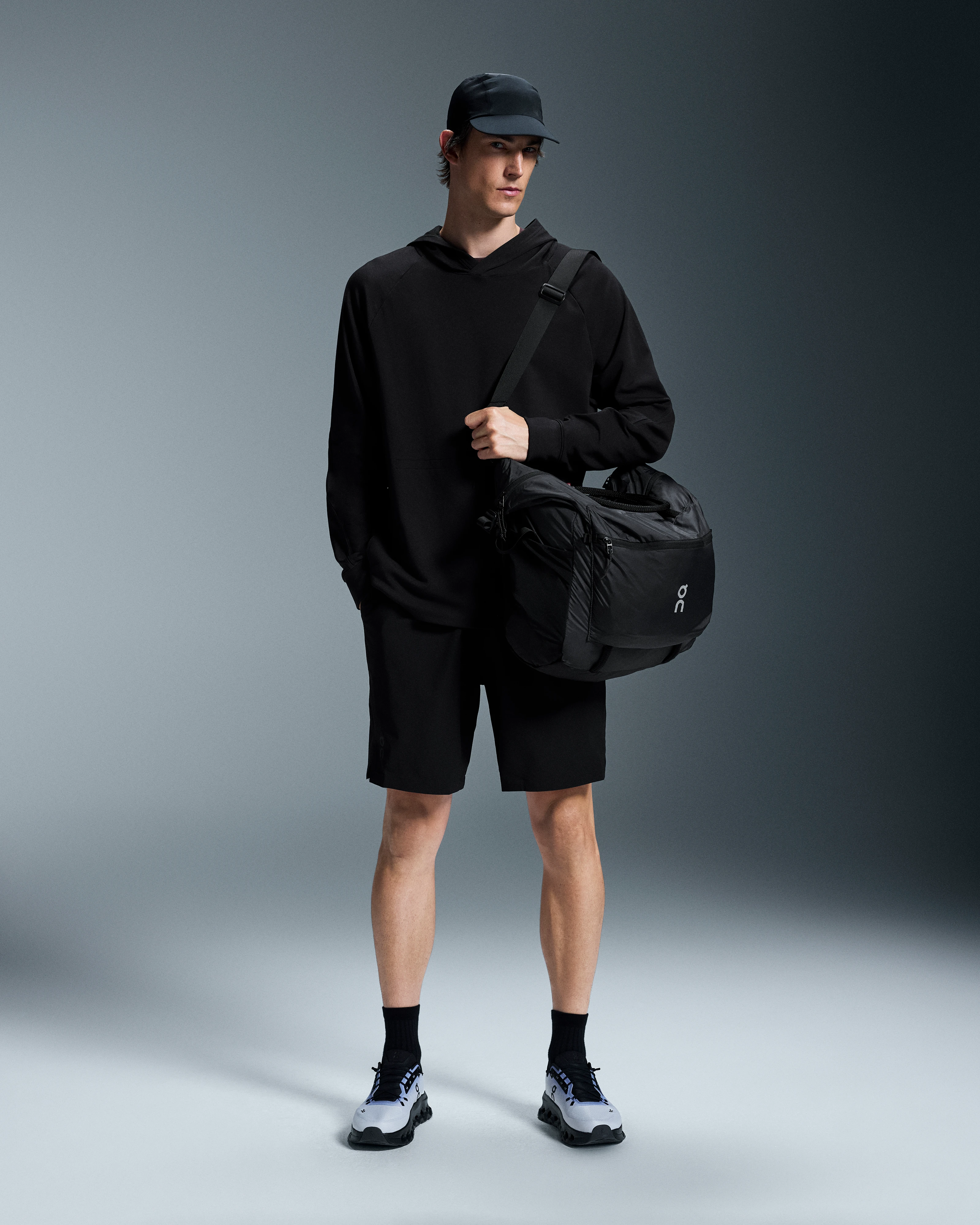 On Studio Hoodie Black Homme Sweats à capuche et sweats