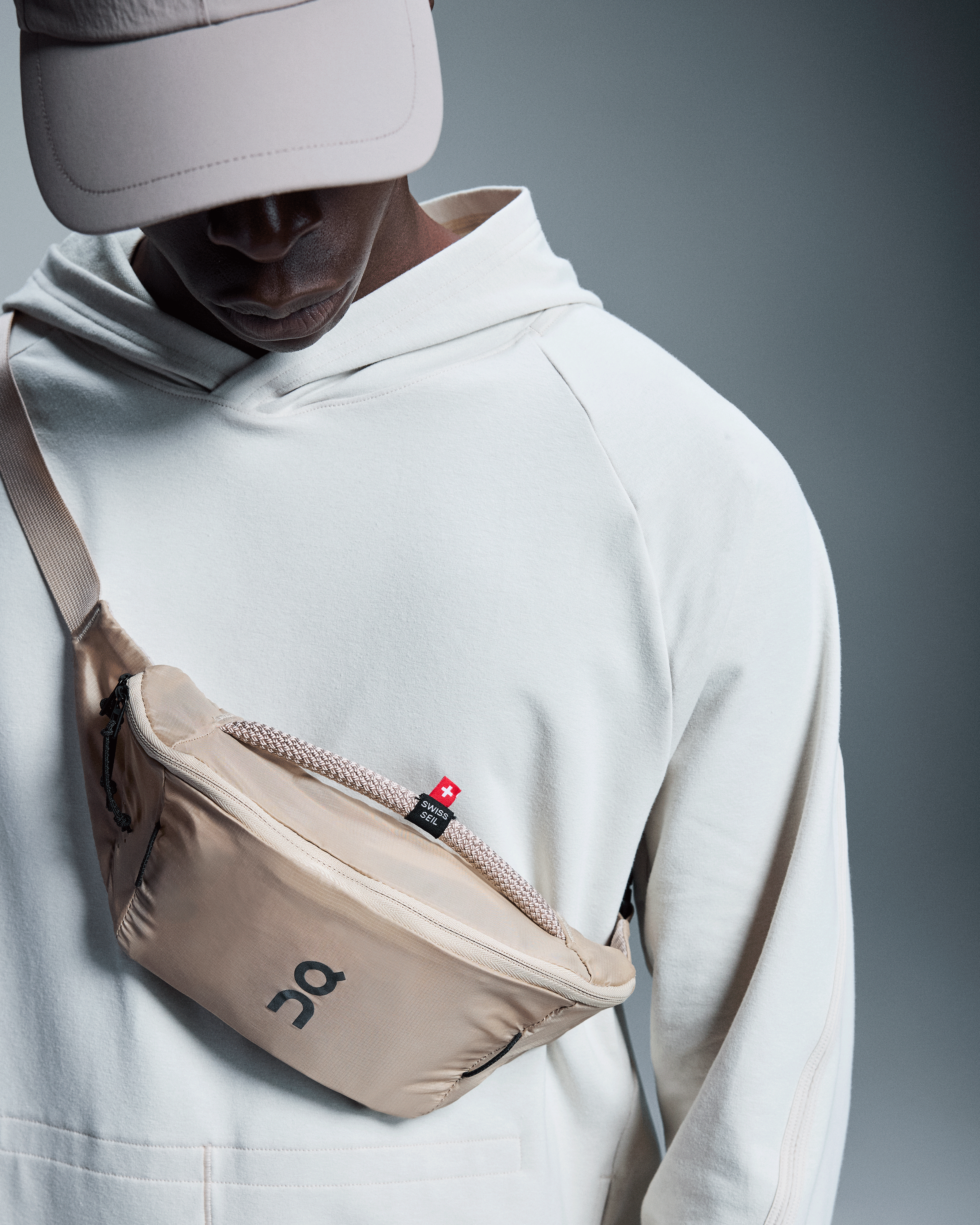 On Waist Pack 2L Lite Sand Unisexe Sacs