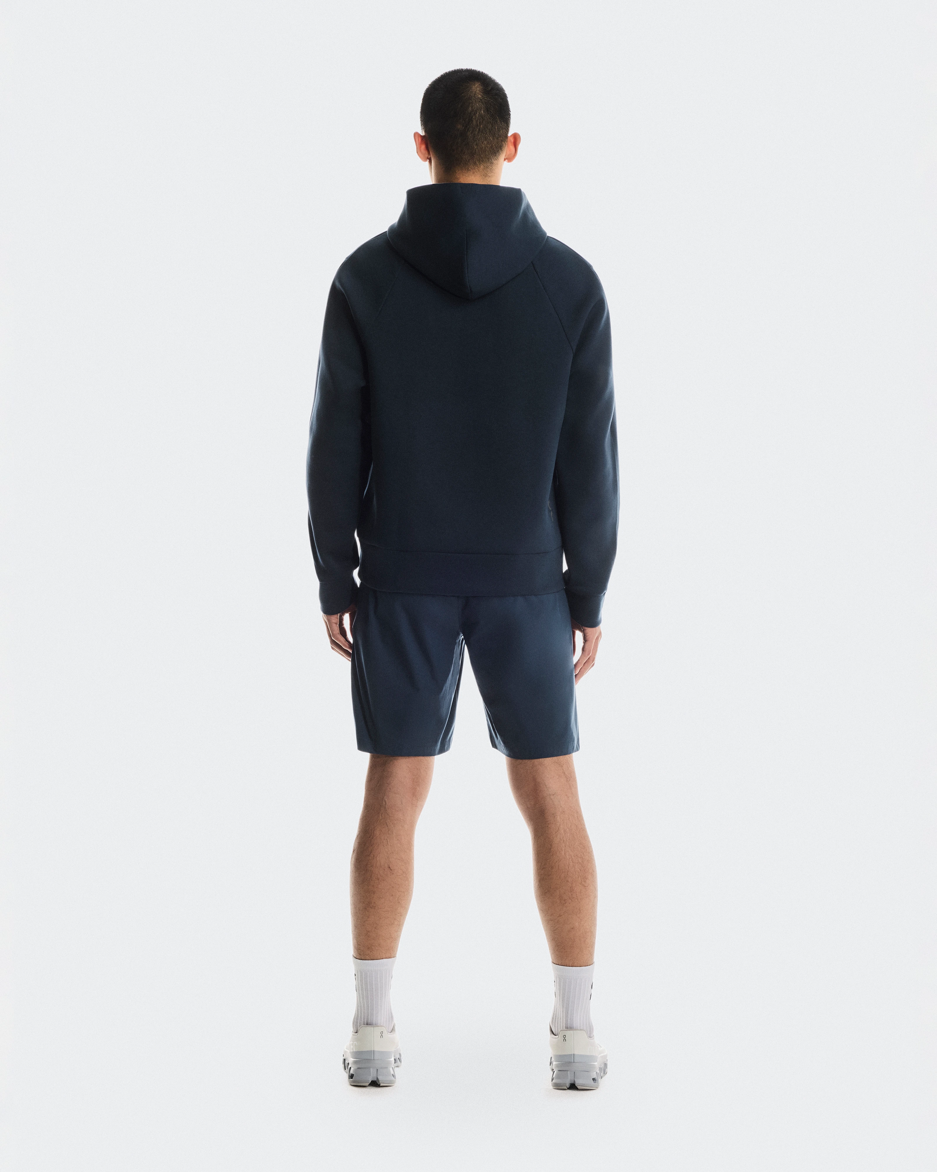 On Focus Tech Hoodie Navy Homme Sweats à capuche et sweats