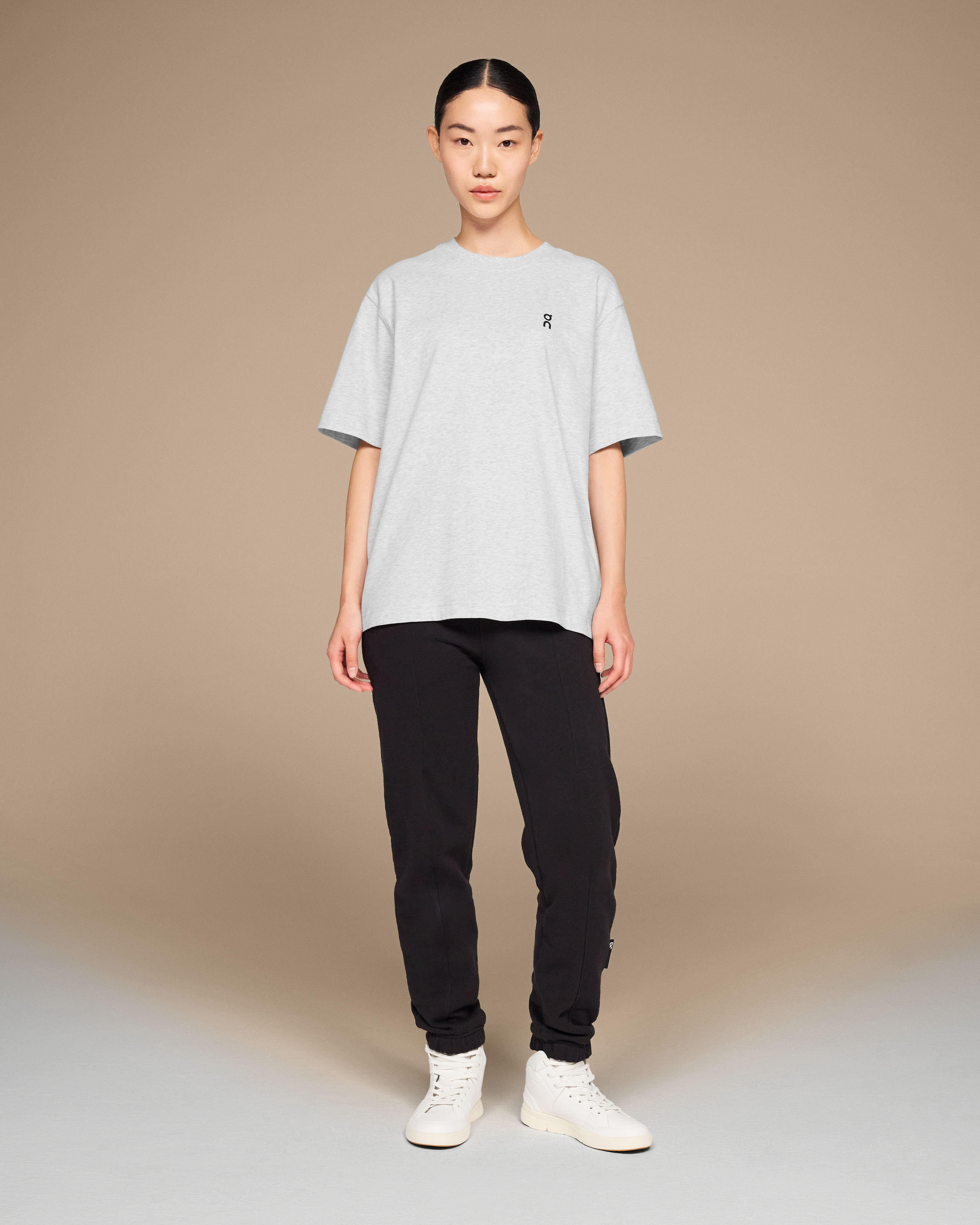 On Club-T Crater Femme Hauts et t-shirts