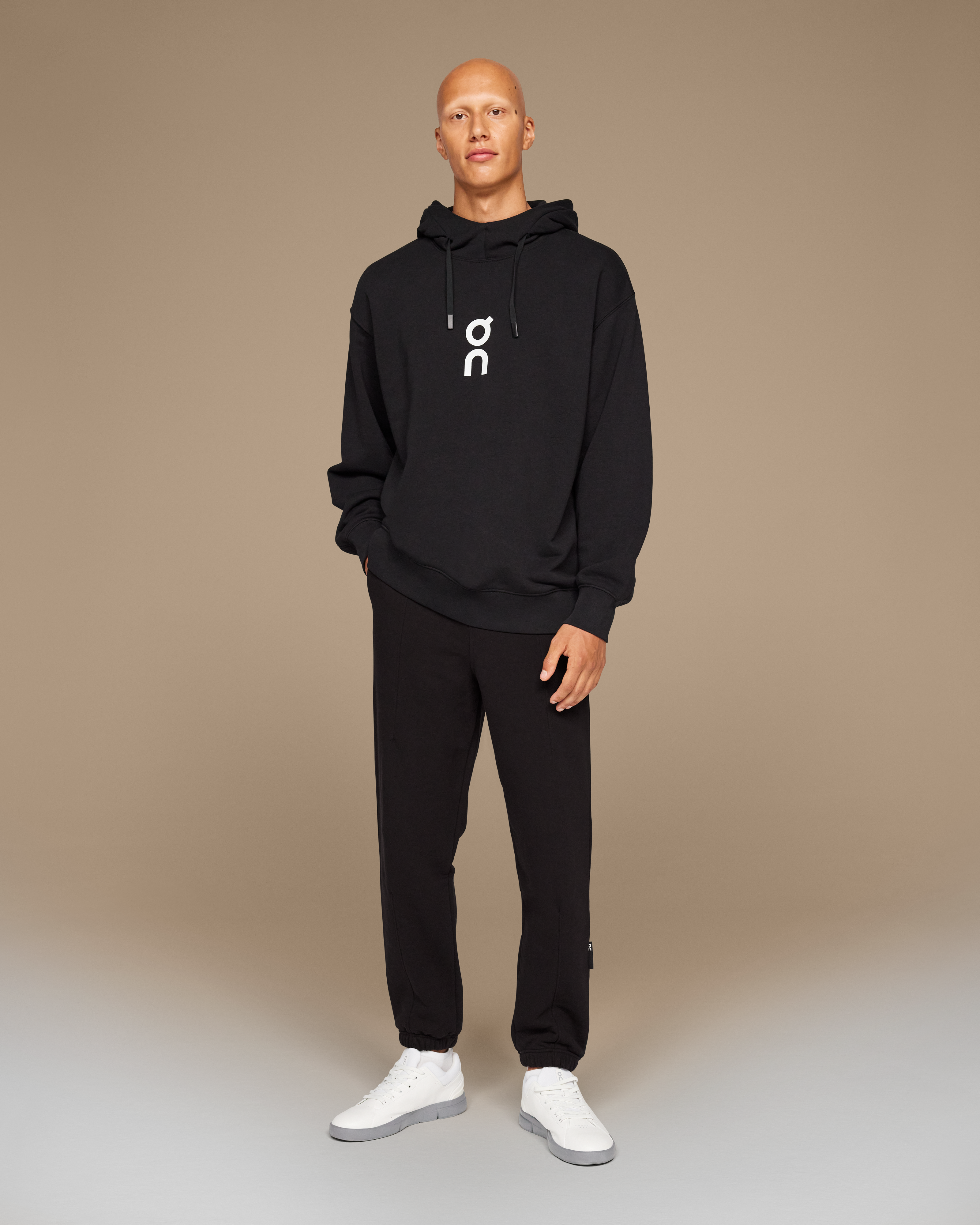 On Club Hoodie Black Homme Sweats à capuche et sweats