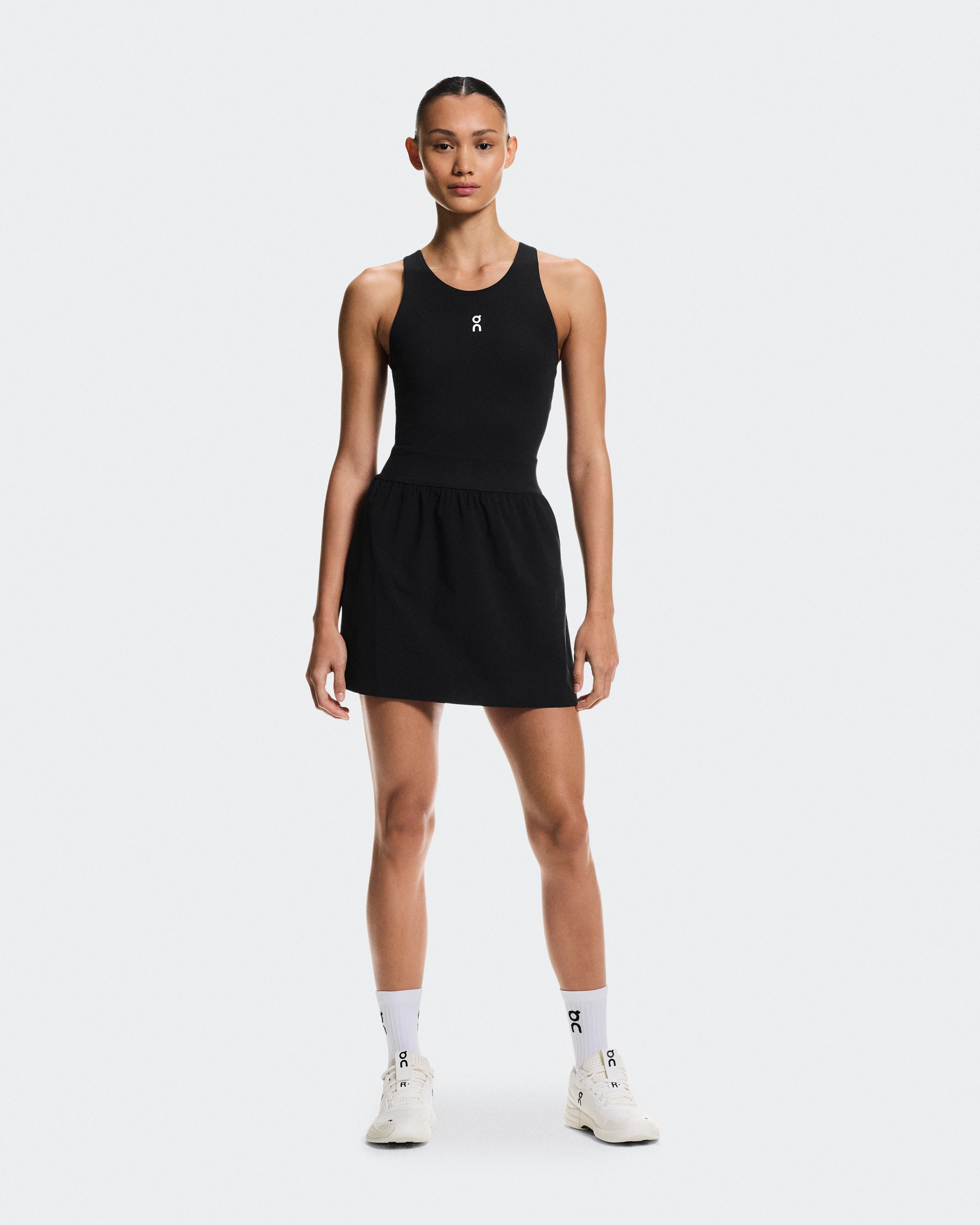 On Court Dress Split Black Femme Robes