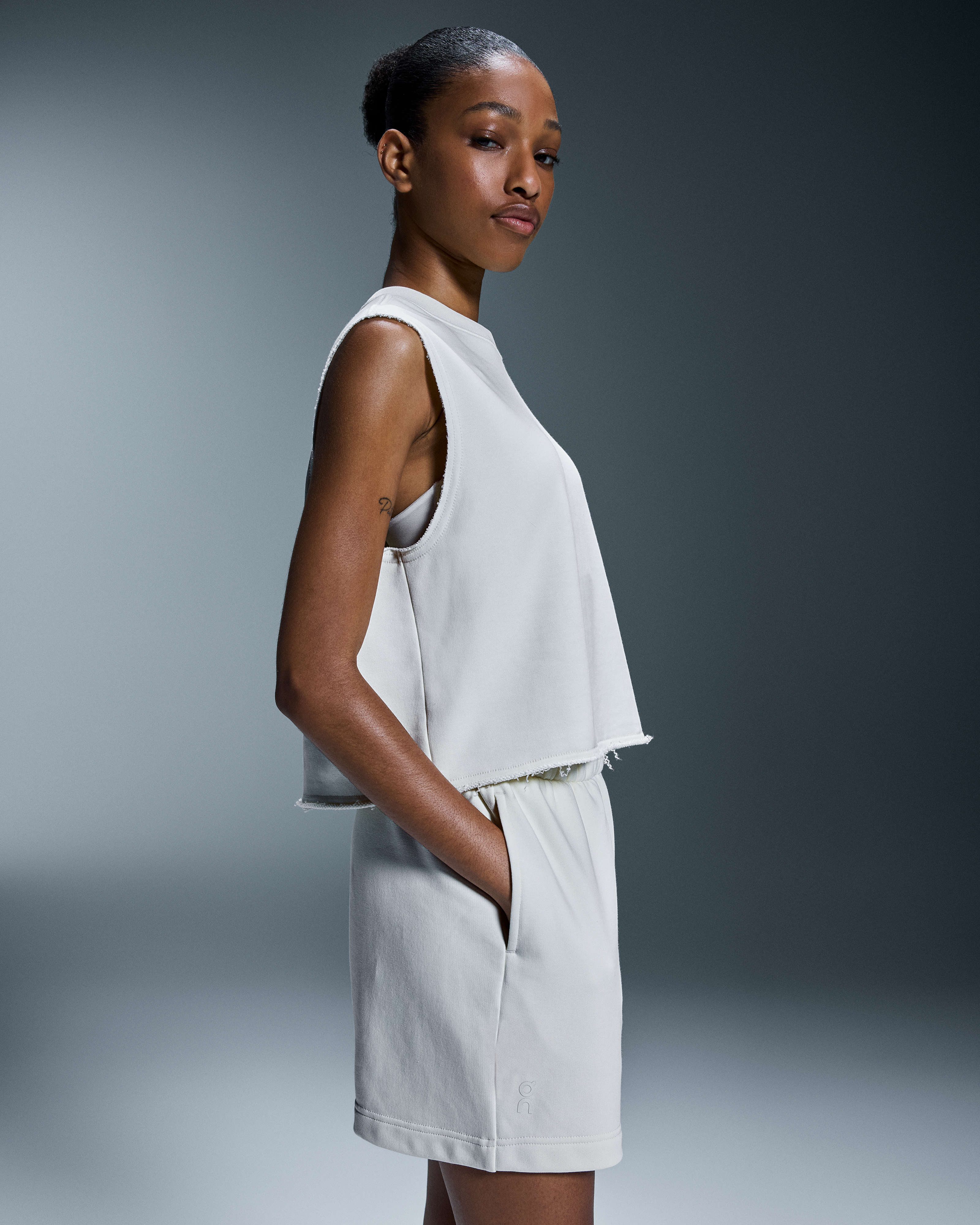 On Open Club Shorts White Femme Shorts