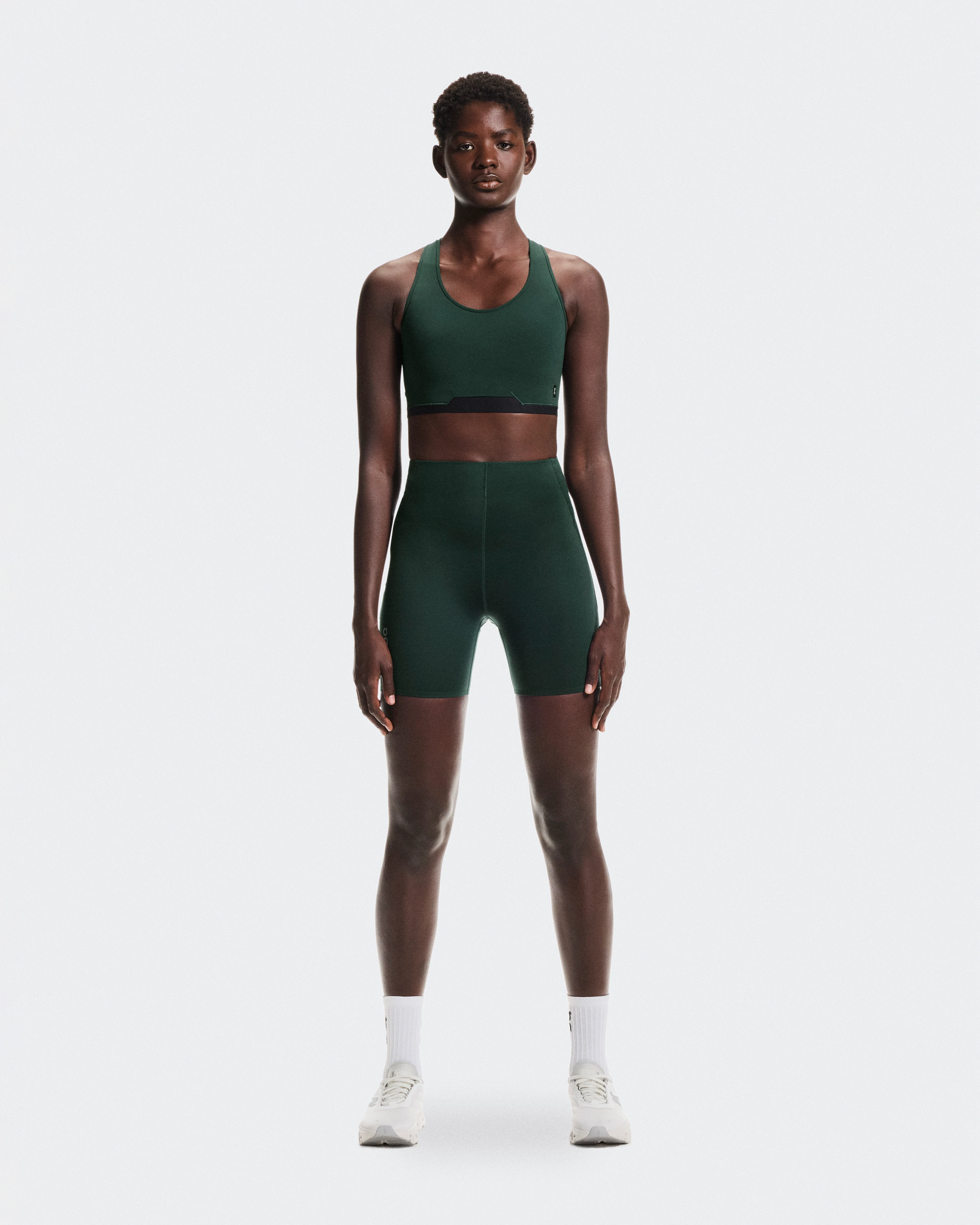 On Train Tights Short Obsidian Femme Leggings
