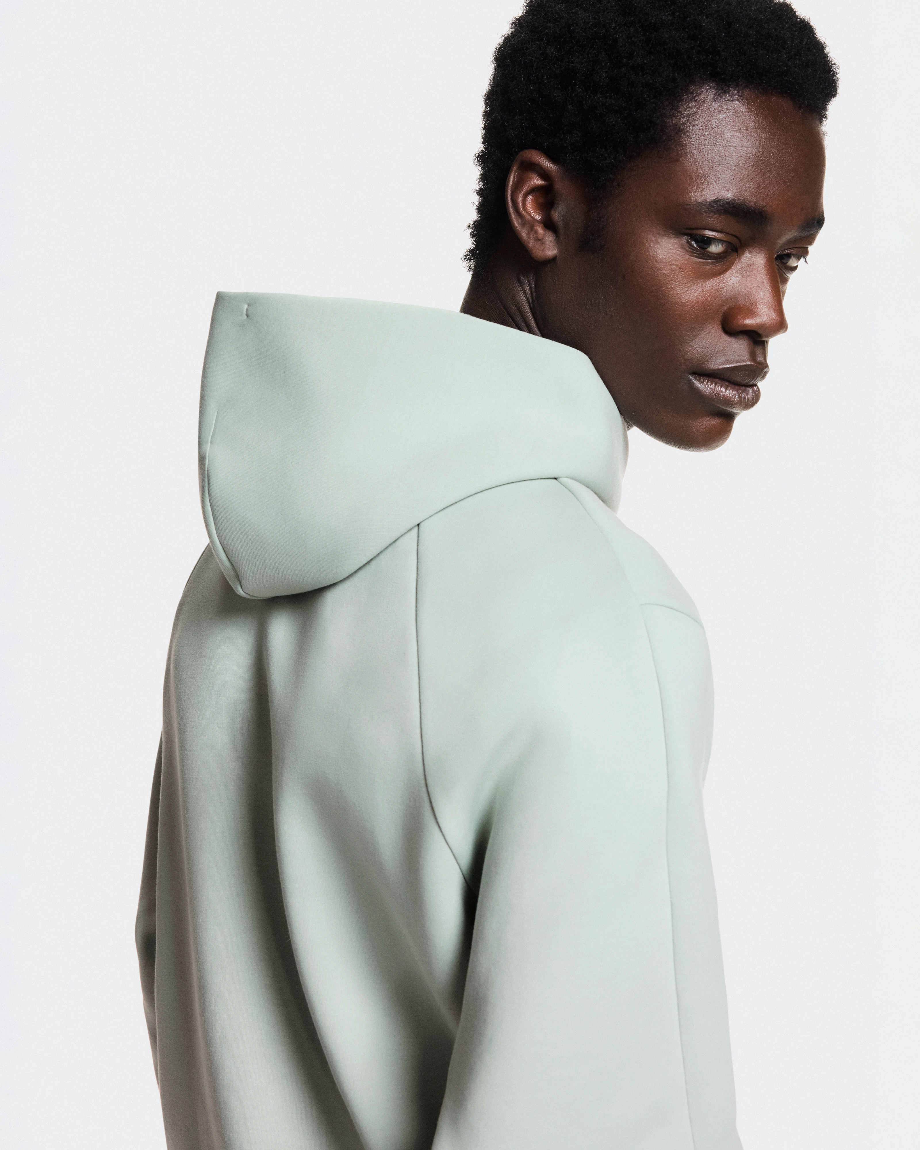 On Focus Tech Hoodie Mineral Homme Sweats à capuche et sweats
