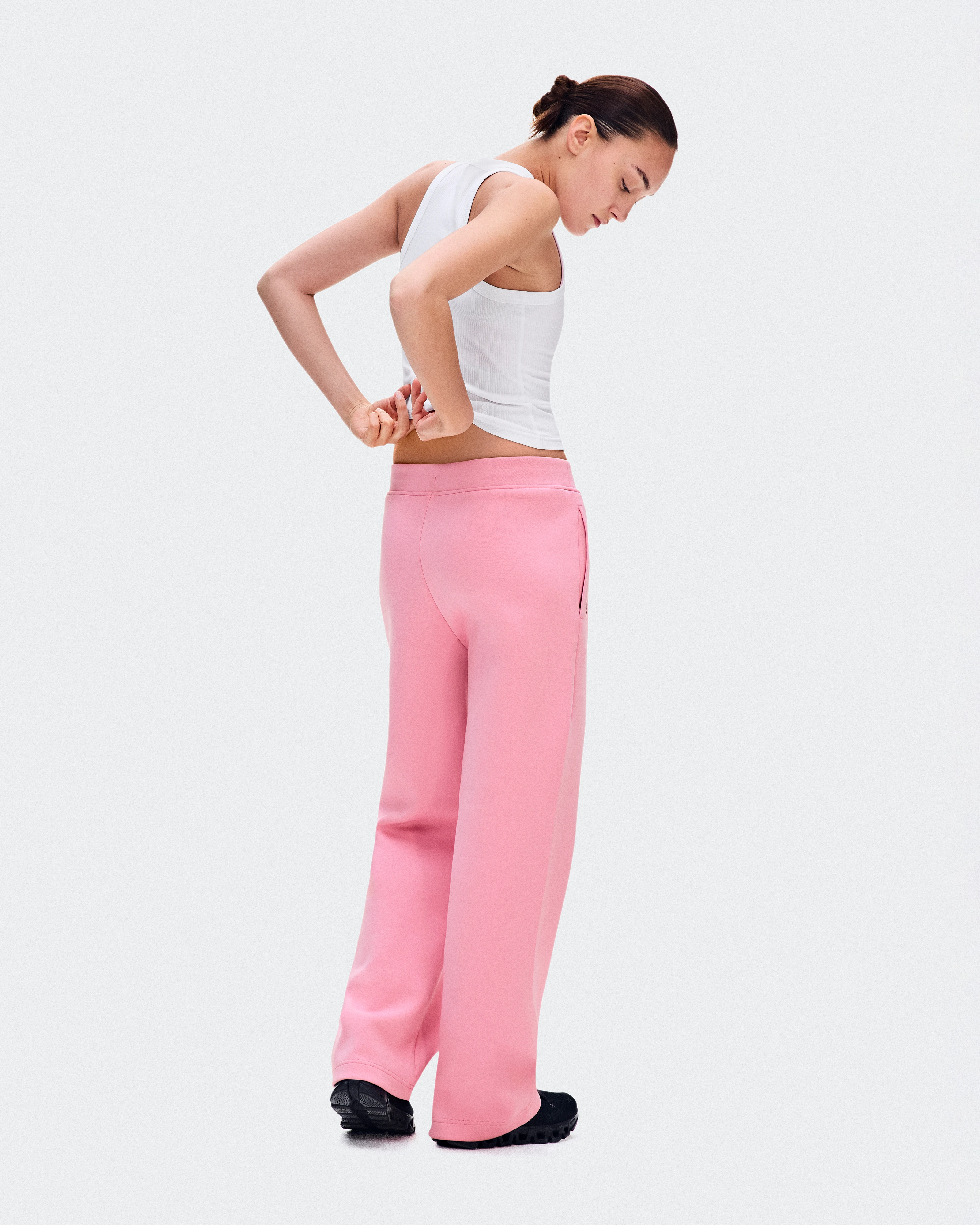 On Focus Tech Sweatpants Magnolia Femme Pantalons