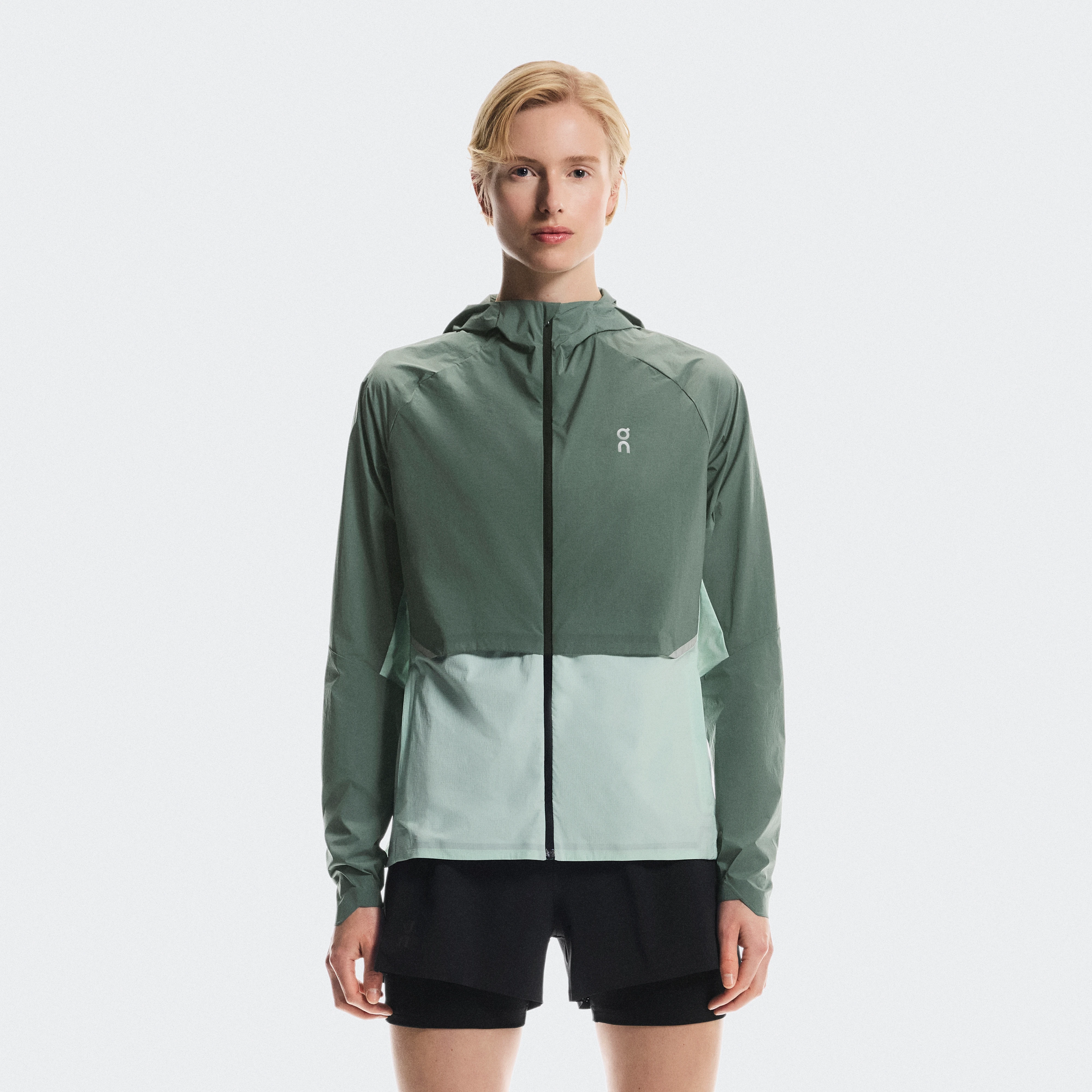 On Core Jacket Olive & Creek Femme – Running par temps froid, respirante, pliable Vestes