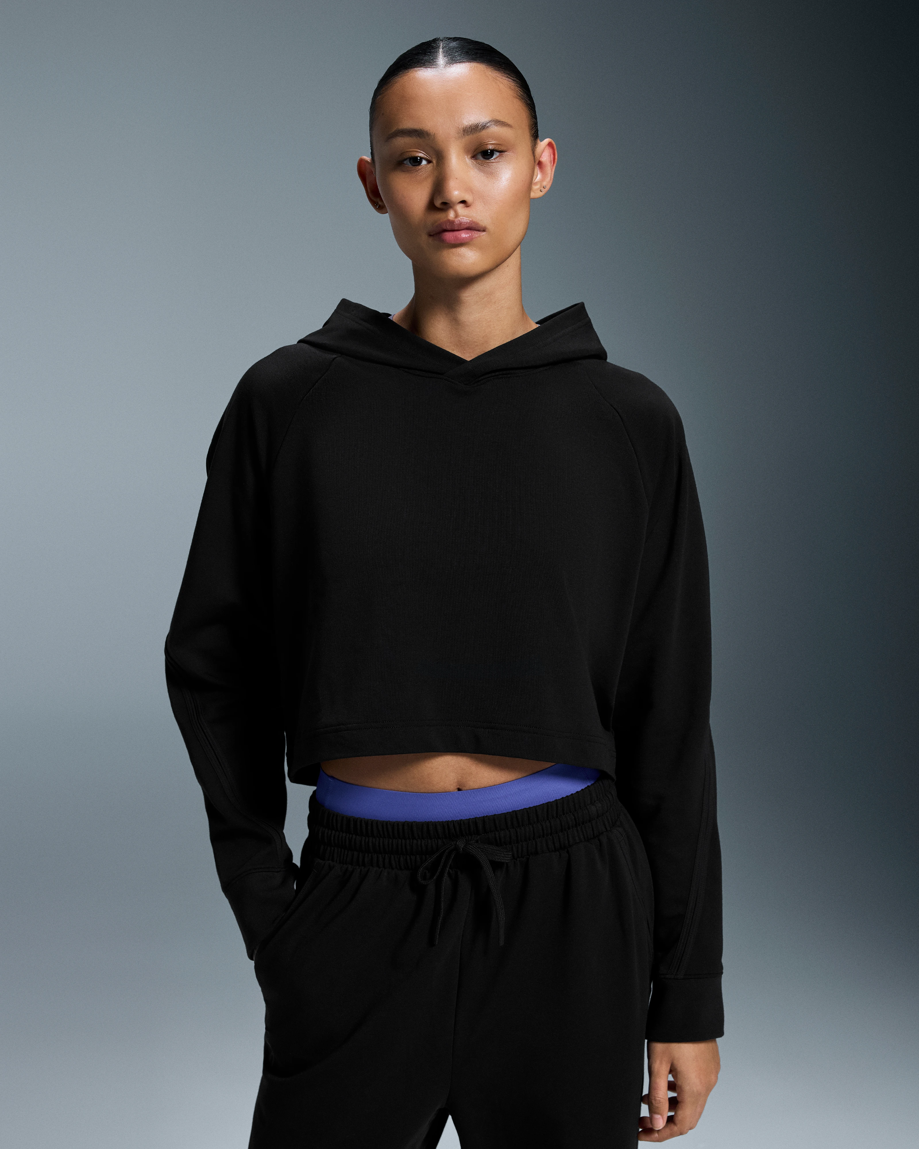 On Studio Hoodie Black Femme Sweats à capuche et sweats