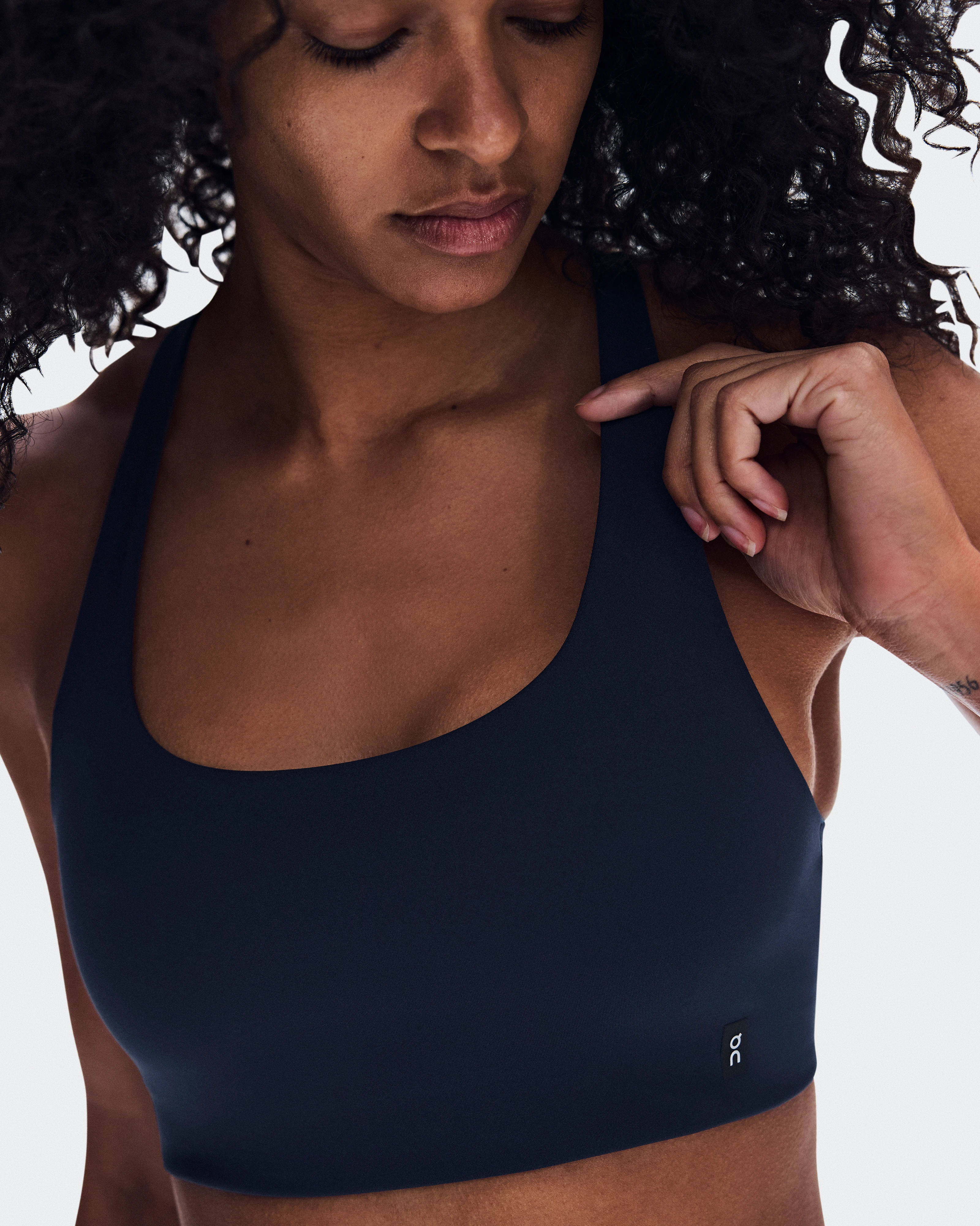 On Studio Bra Navy Femme Brassières