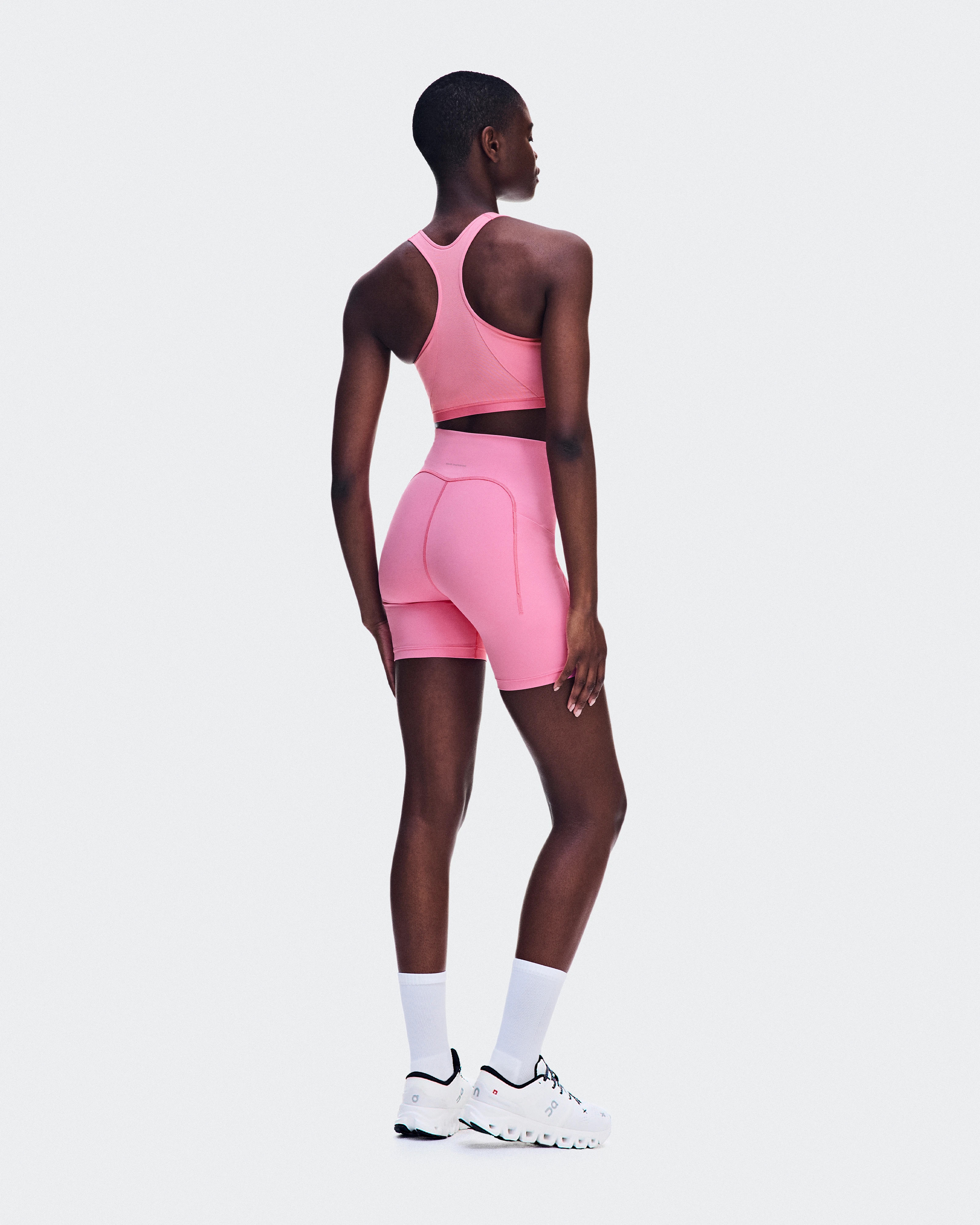 On Train Tights Short 6" Bubblegum Femme Shorts