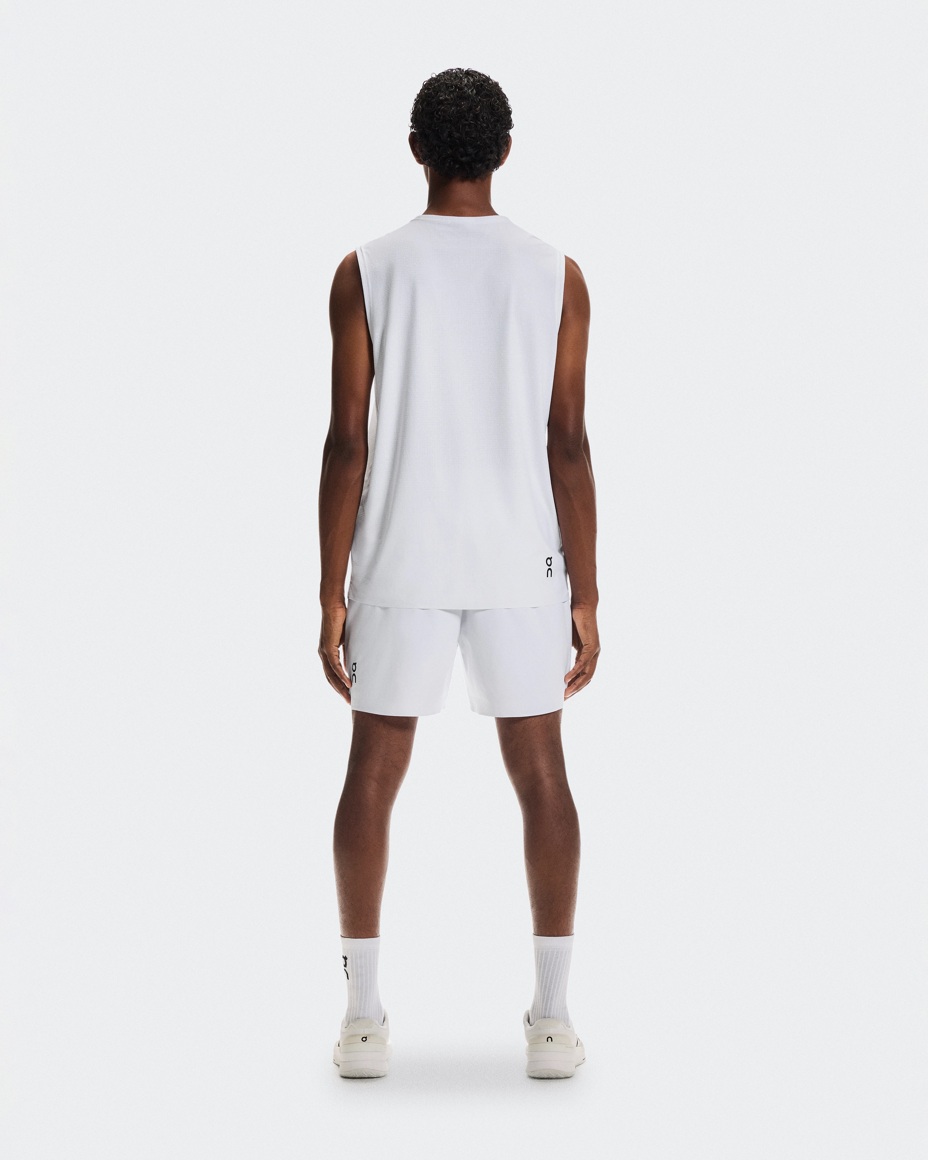 On Court Tank White Homme Hauts et t-shirts