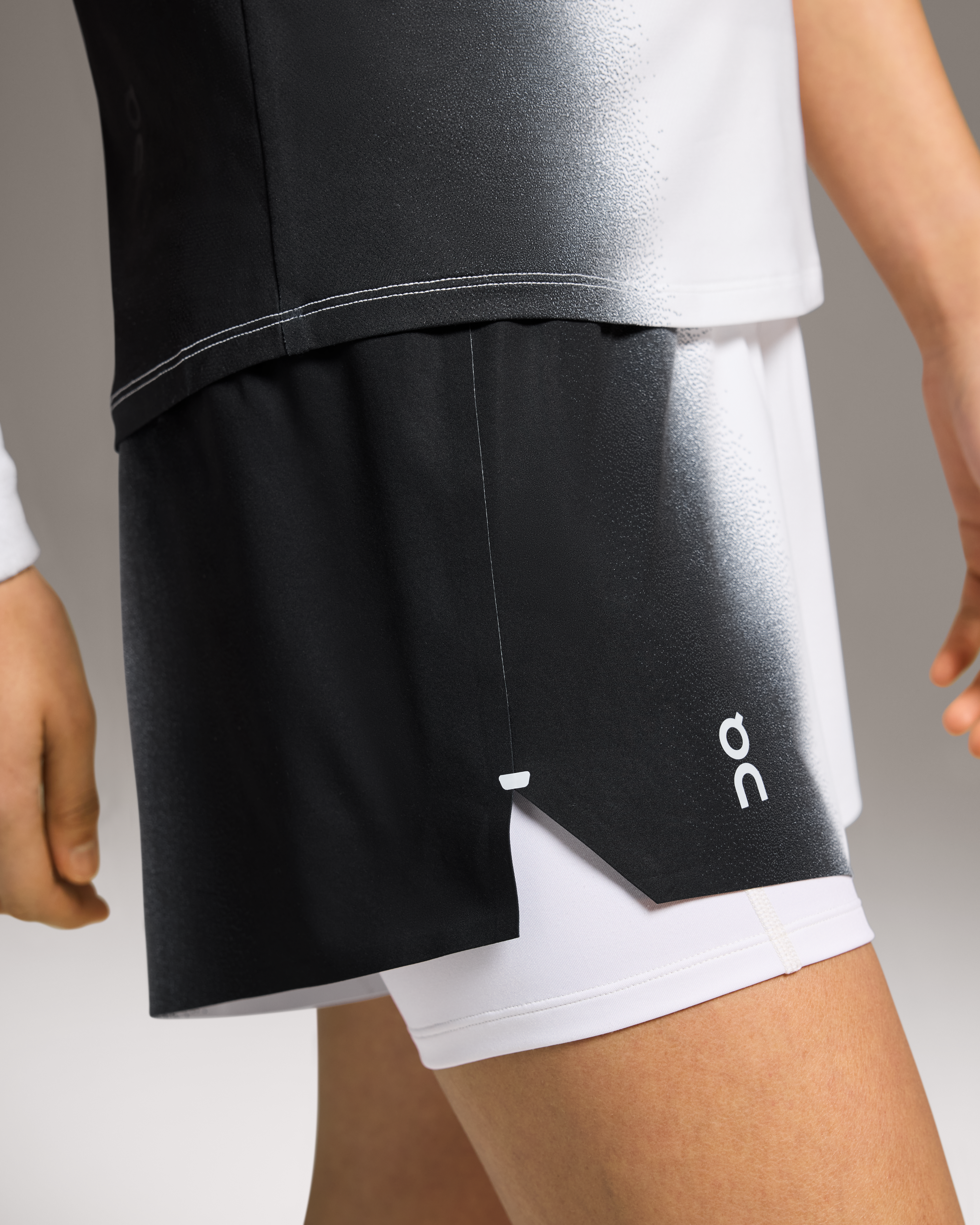 On Court Shorts Black & White Femme Shorts