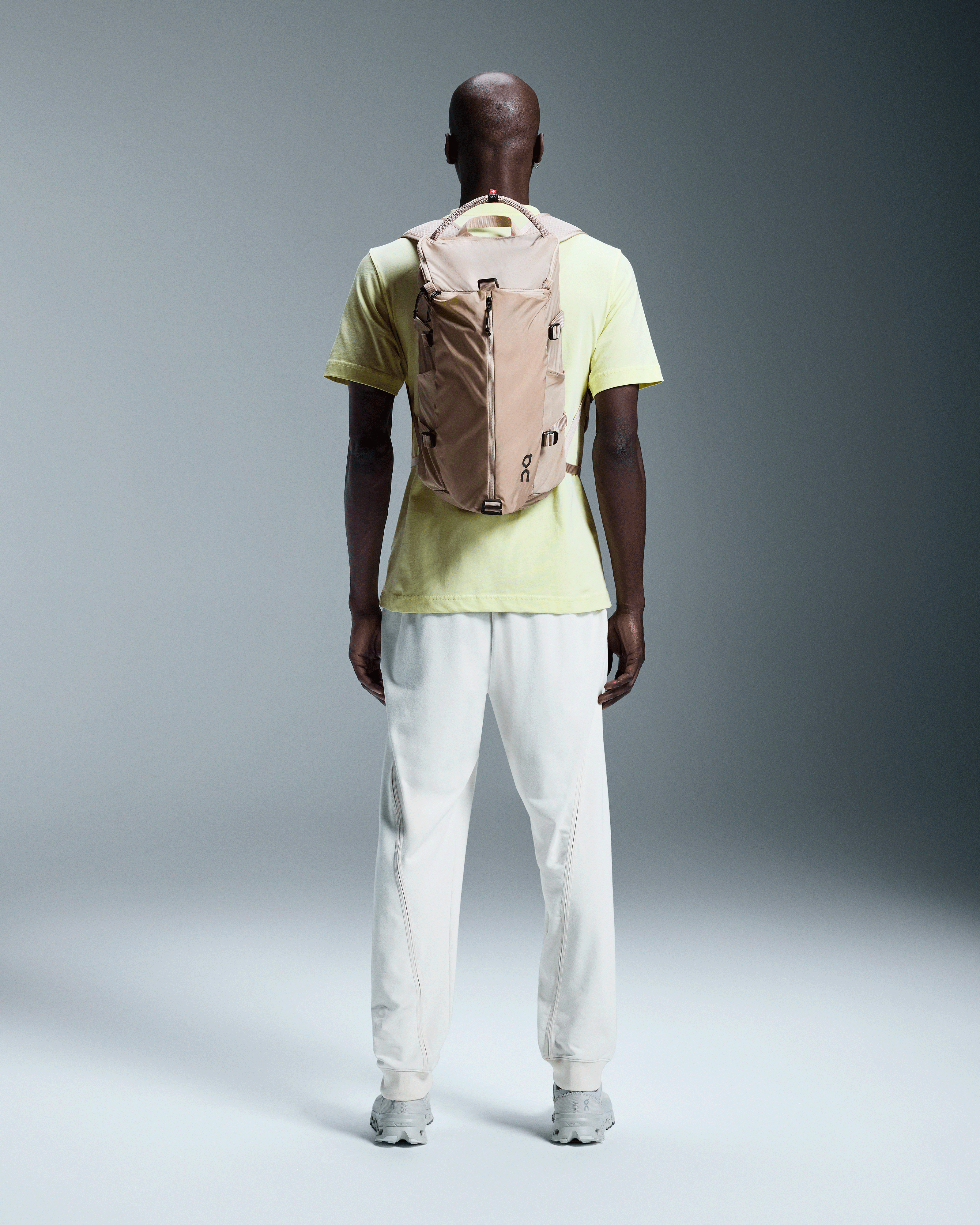 On Speed Pack 18L Lite Sand Unisexe Sacs