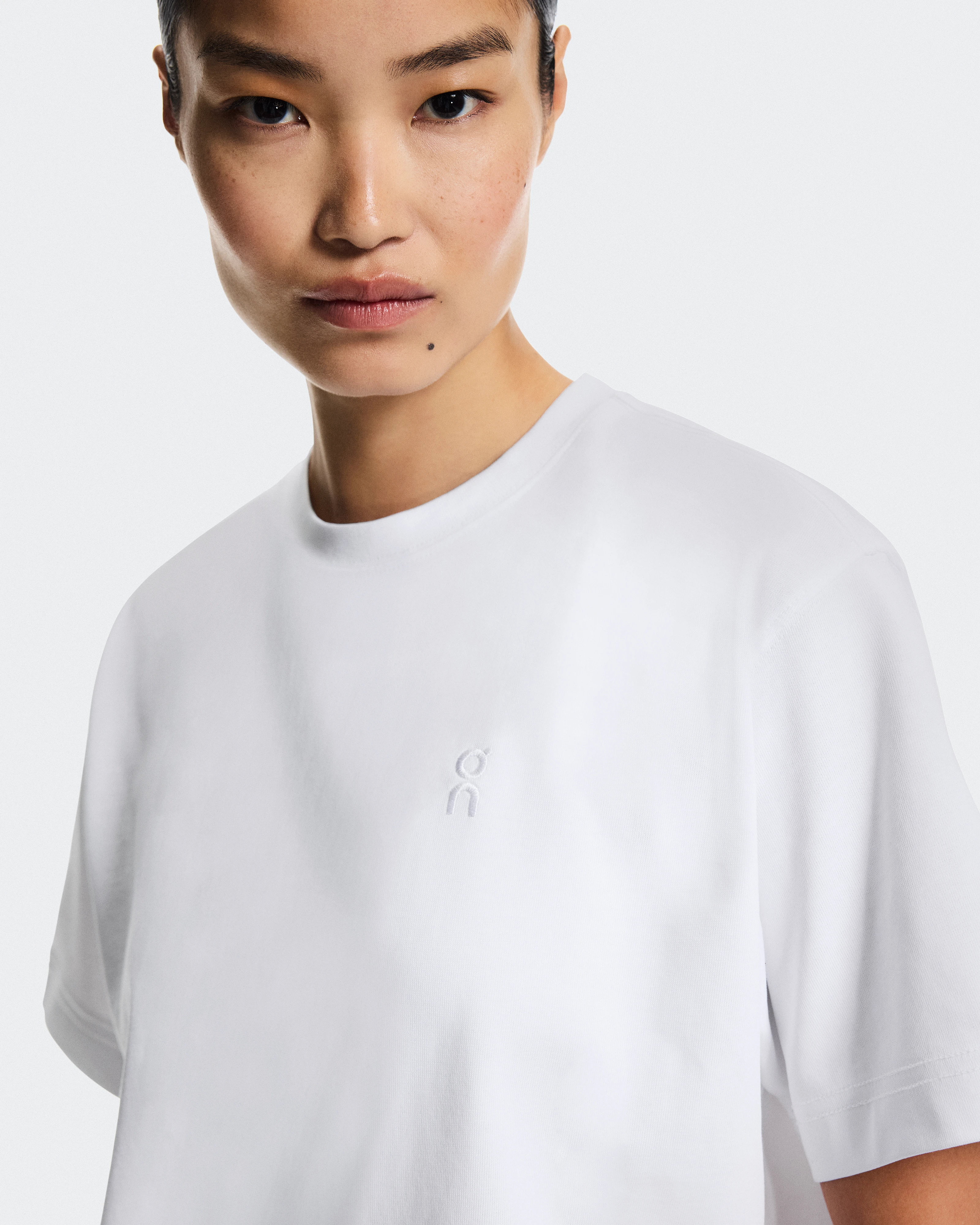 On Club Collective-T White Femme Hauts et t-shirts