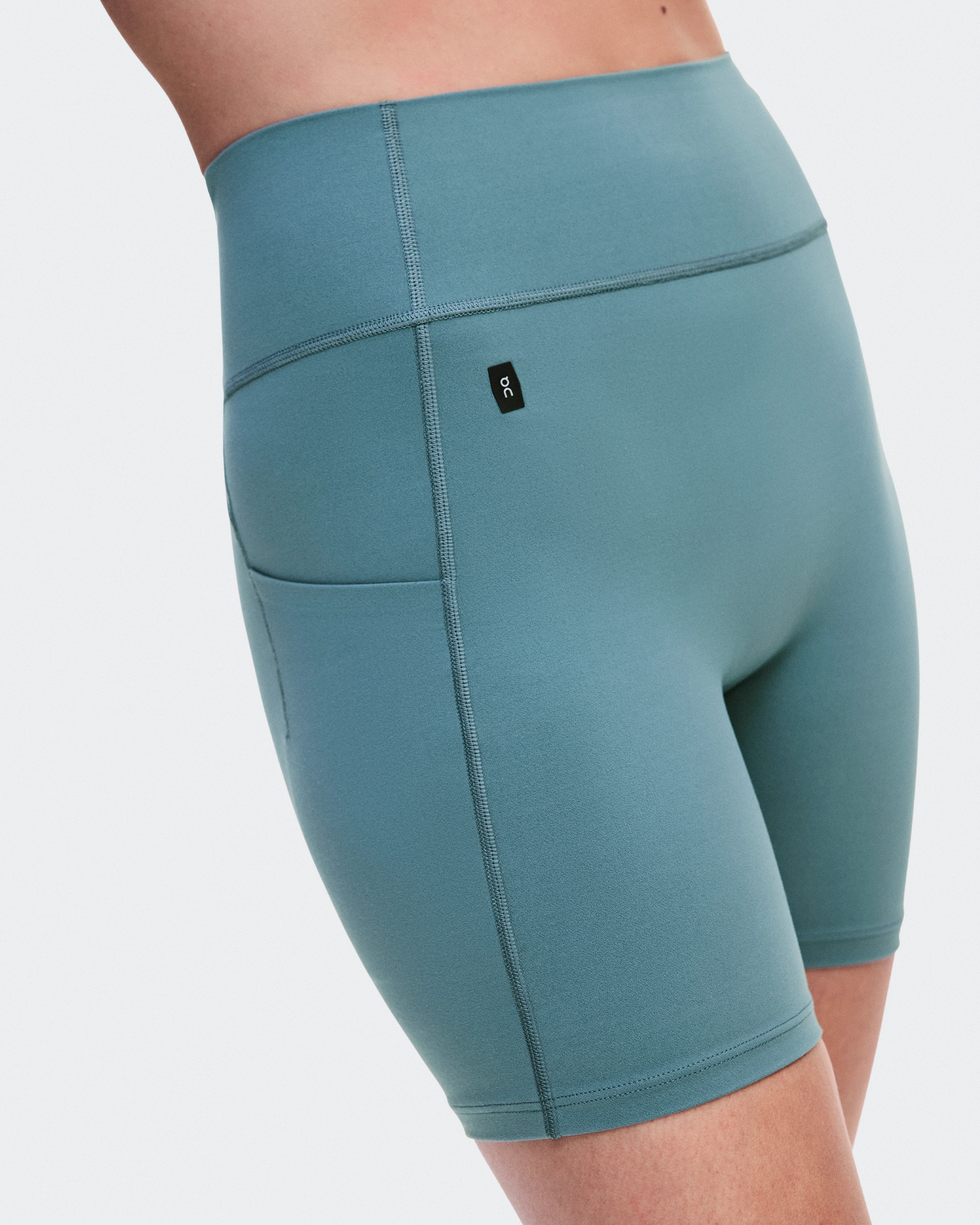 On Studio Leggings Short 6" Agave Femme Leggings