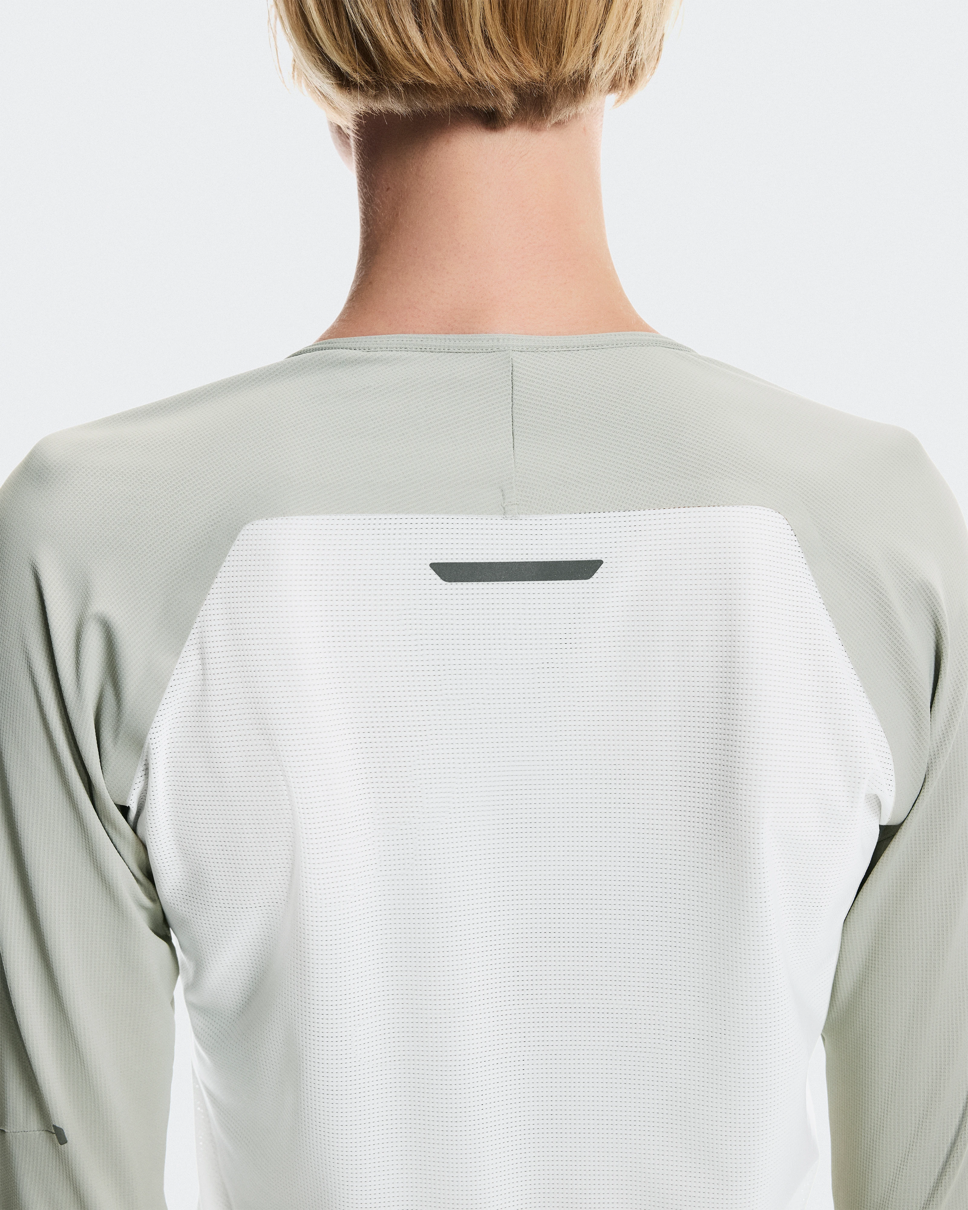 On Performance Long-T Tin & Iceberg Femme Hauts et t-shirts