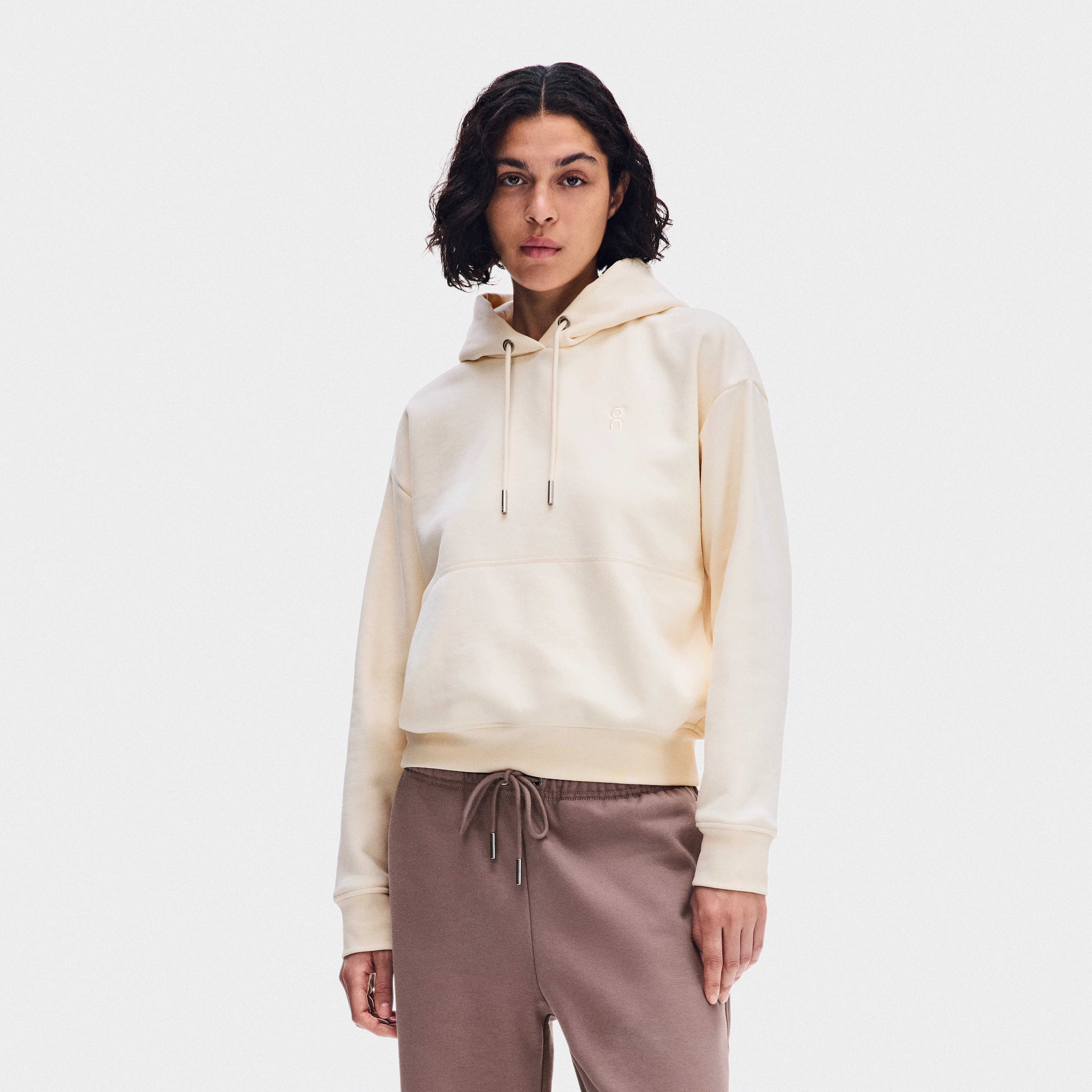 On Club Collective Hoodie Chantilly Femme – Confort durable Sweats à capuche et sweats