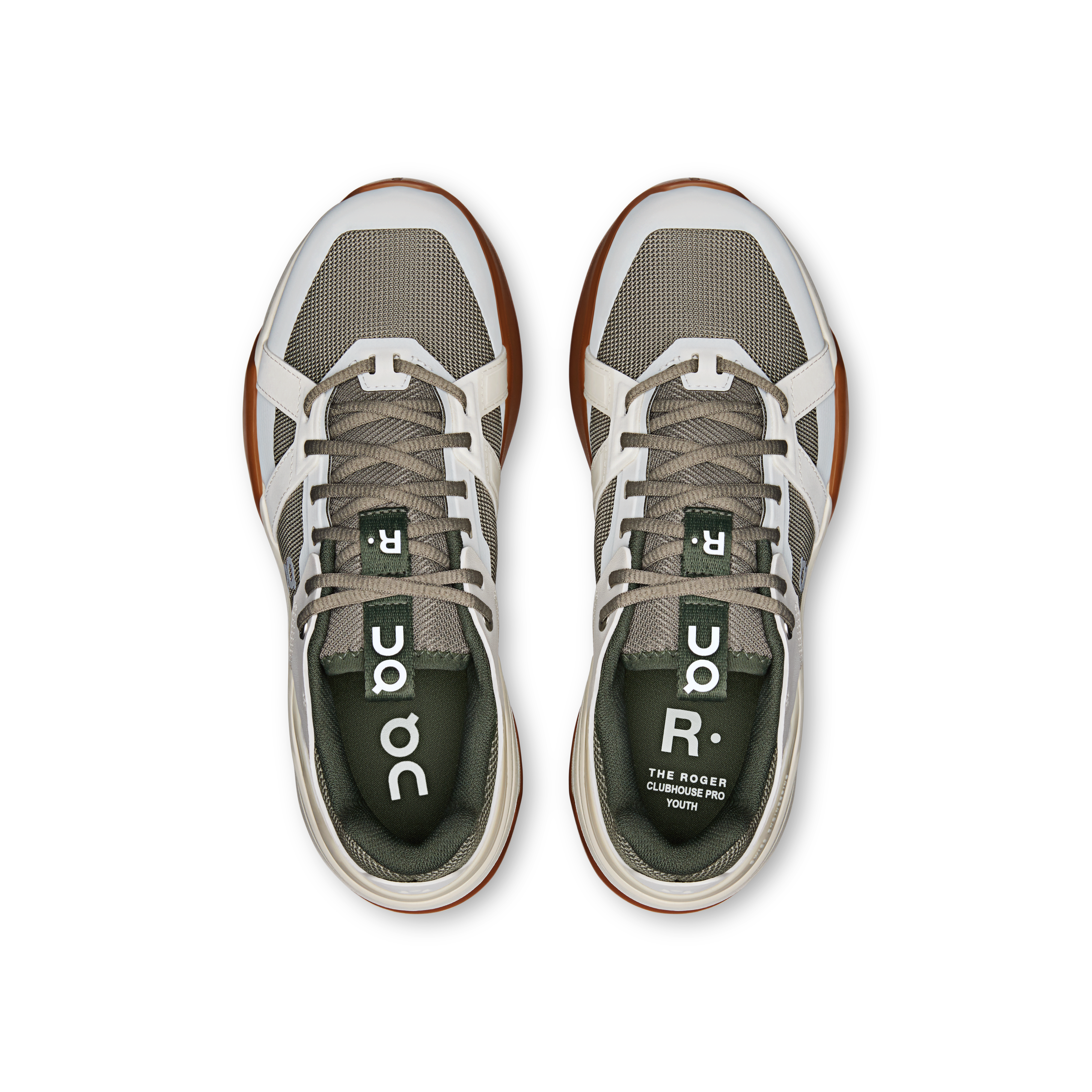 On THE ROGER Clubhouse Pro Youth Ivory & Olive Ados Active Life Chaussures