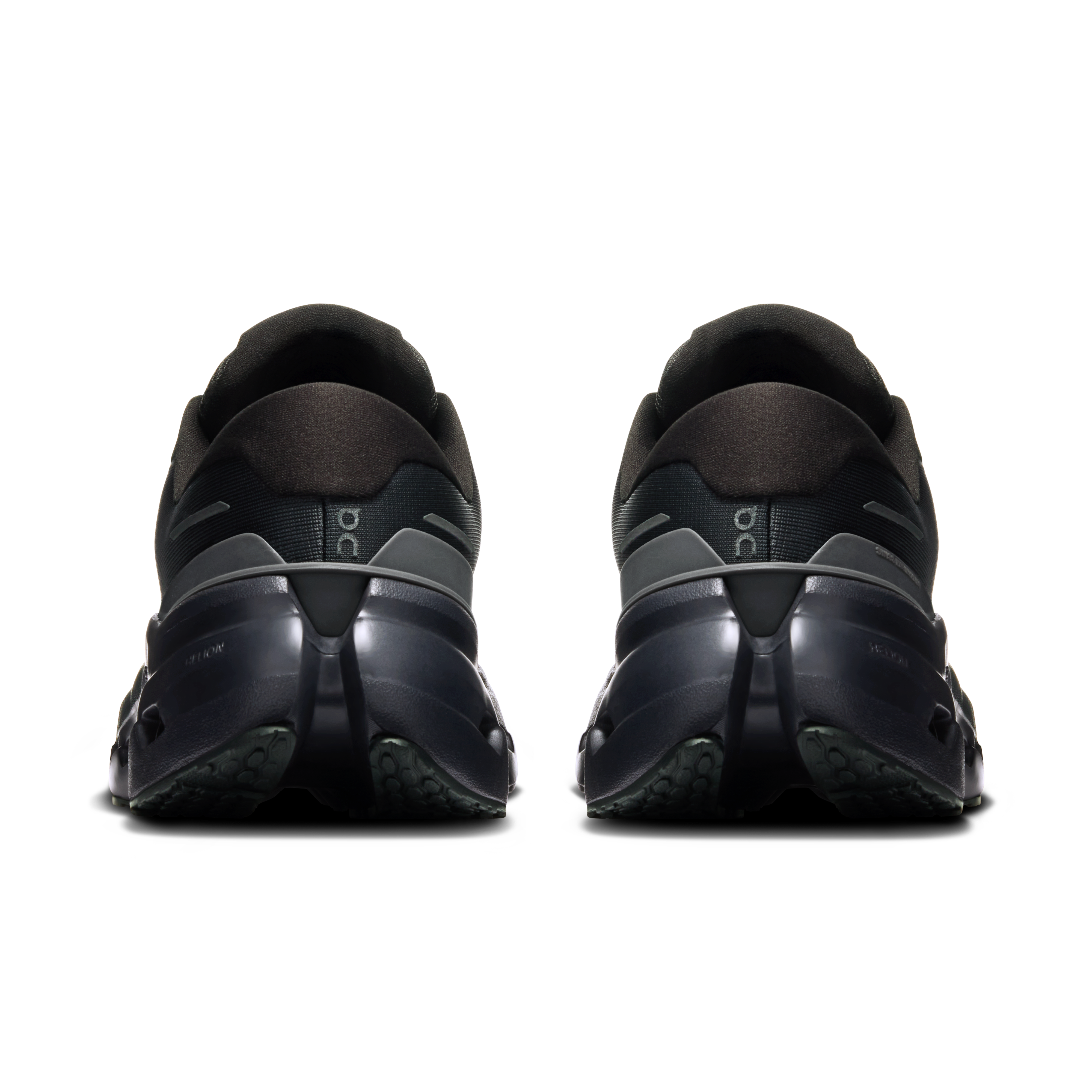 On Cloudrunner 3 Waterproof Black & Black Femme Running sur route Chaussures